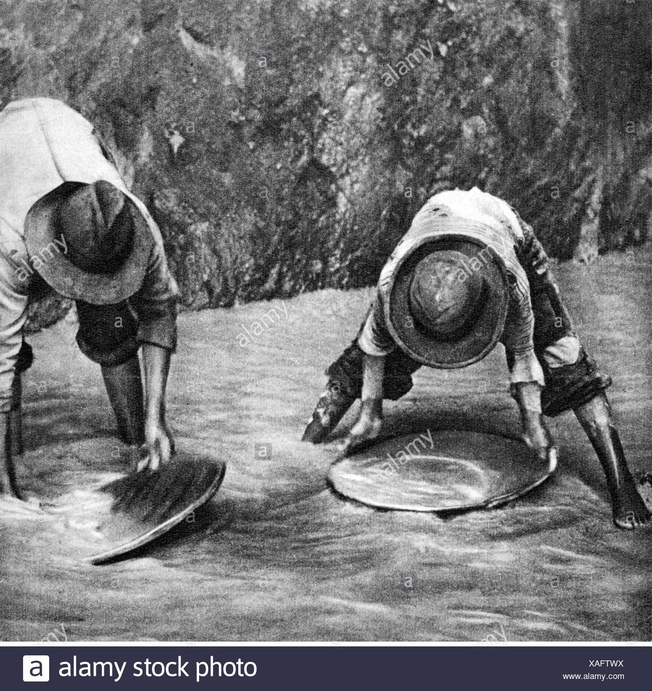 Gold Panning Black and White Stock Photos & Images Alamy