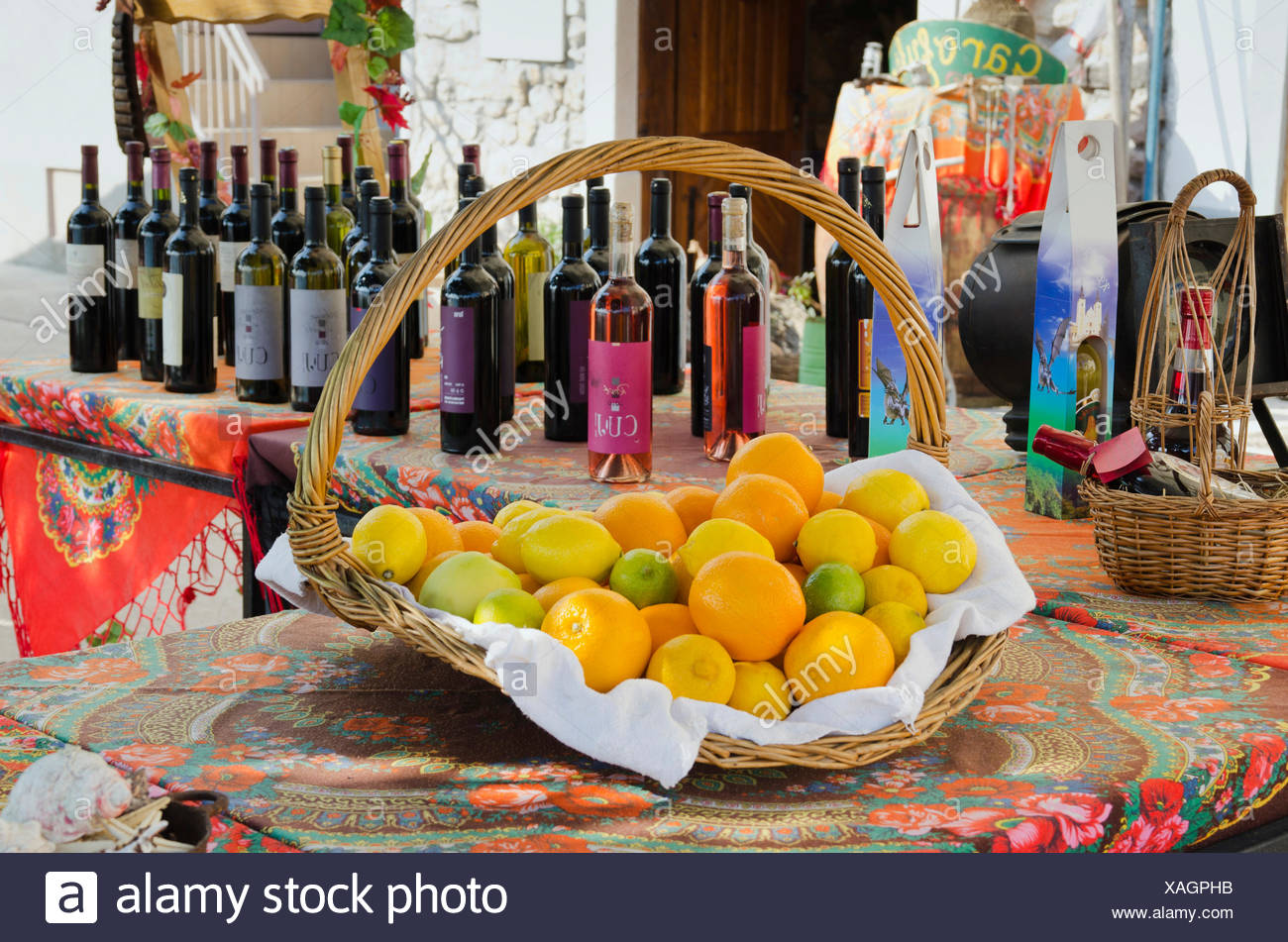 Wine bottles and a fruit basket, restaurant on the waterfront of Baska, Krk  Island, Adriatic Sea, Kvarner Gulf, Croatia, Europe Stock Photo - Alamy