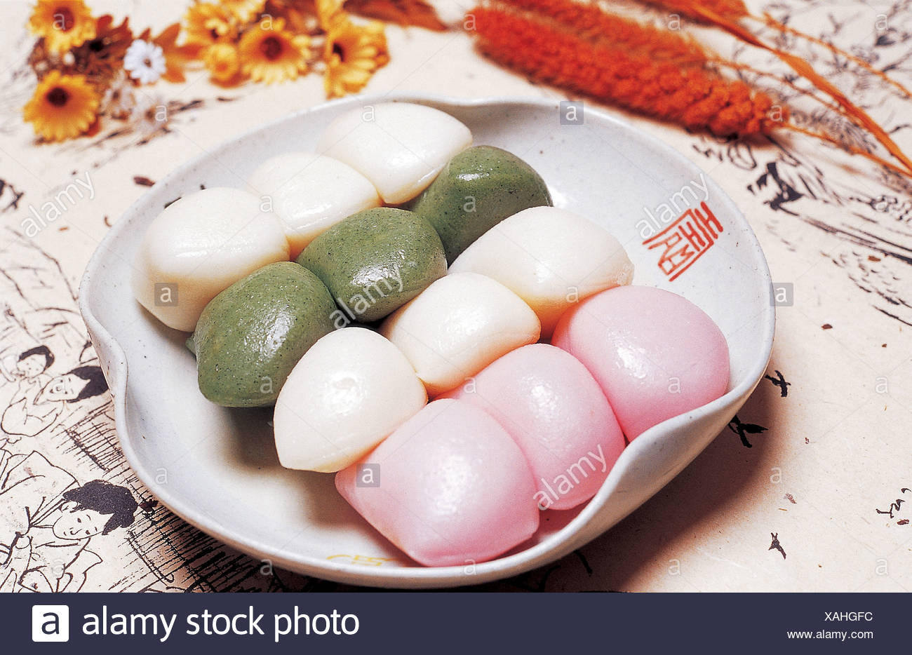 Page 8 Korean Snacks High Resolution Stock Photography And Images Alamy