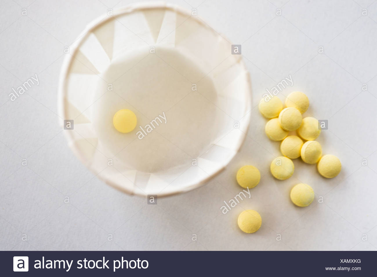 Low Dose Aspirin High Resolution Stock Photography and Images Alamy