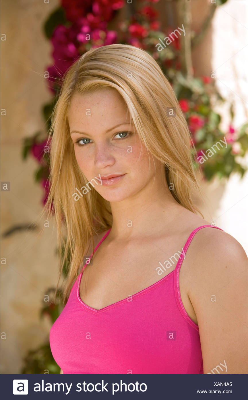 hot pink vest top