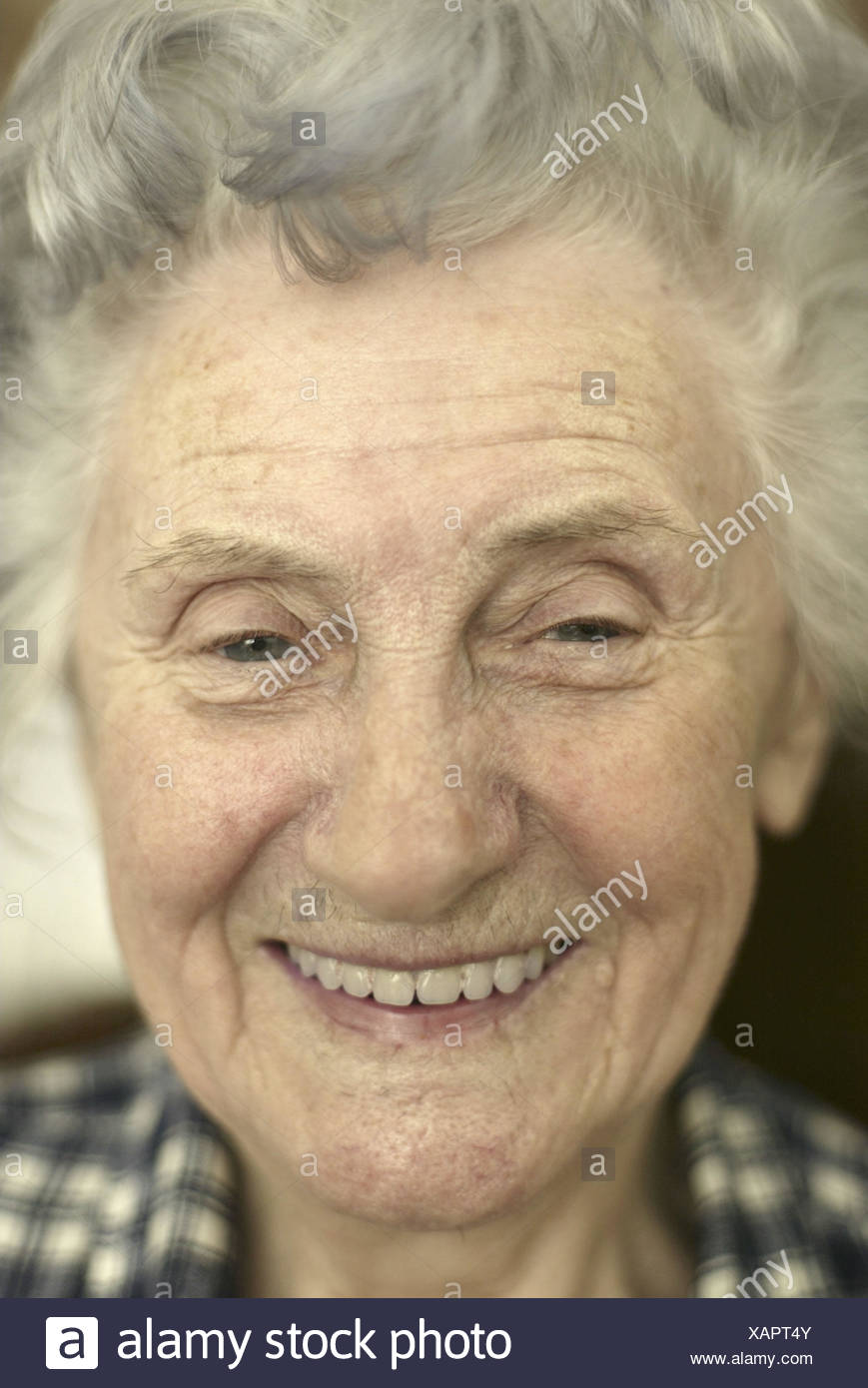 80 Years Old Granny – Porn Sex Photos
