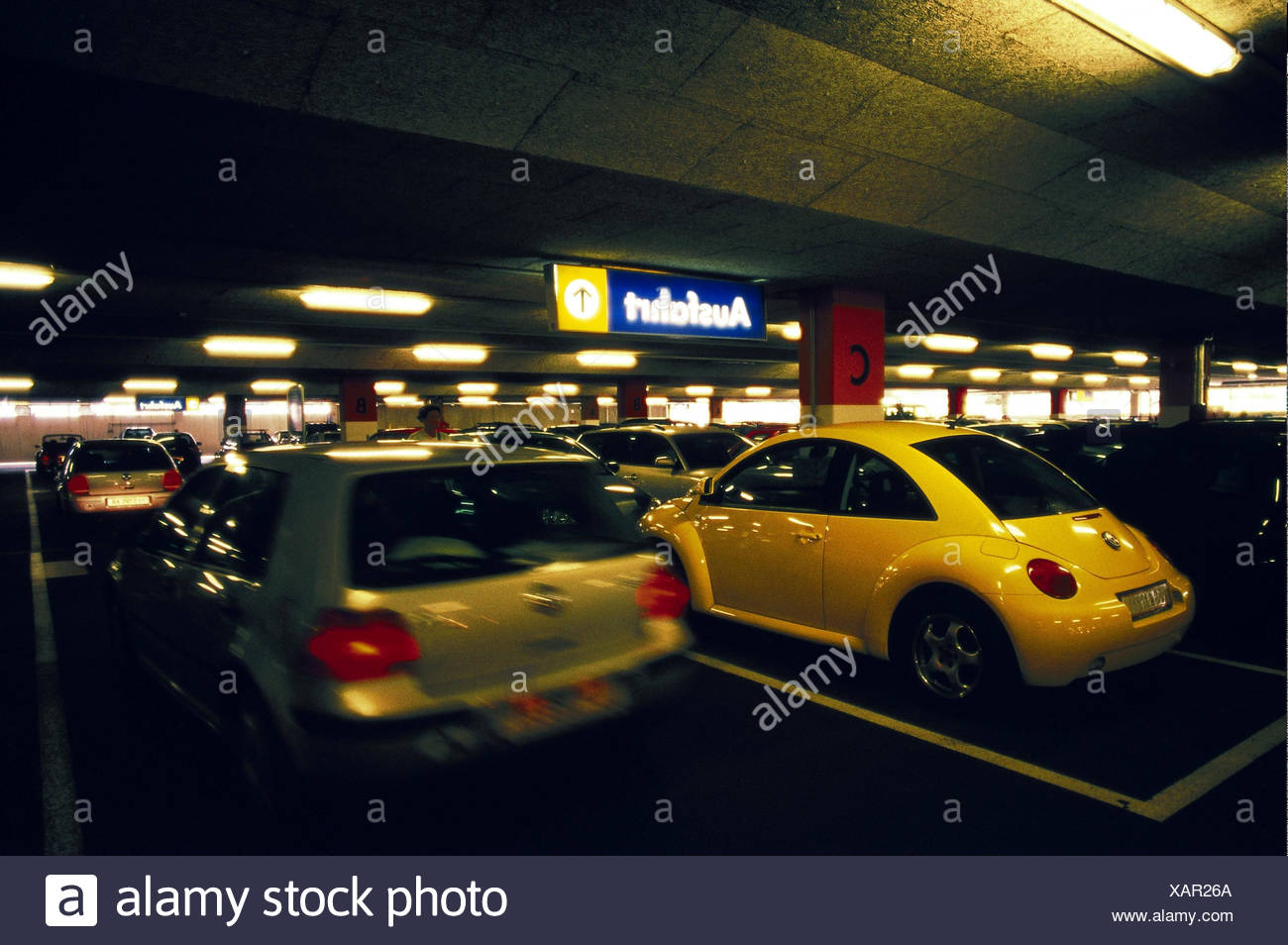 Garage Bay Stock Photos Garage Bay Stock Images Page 3 Alamy