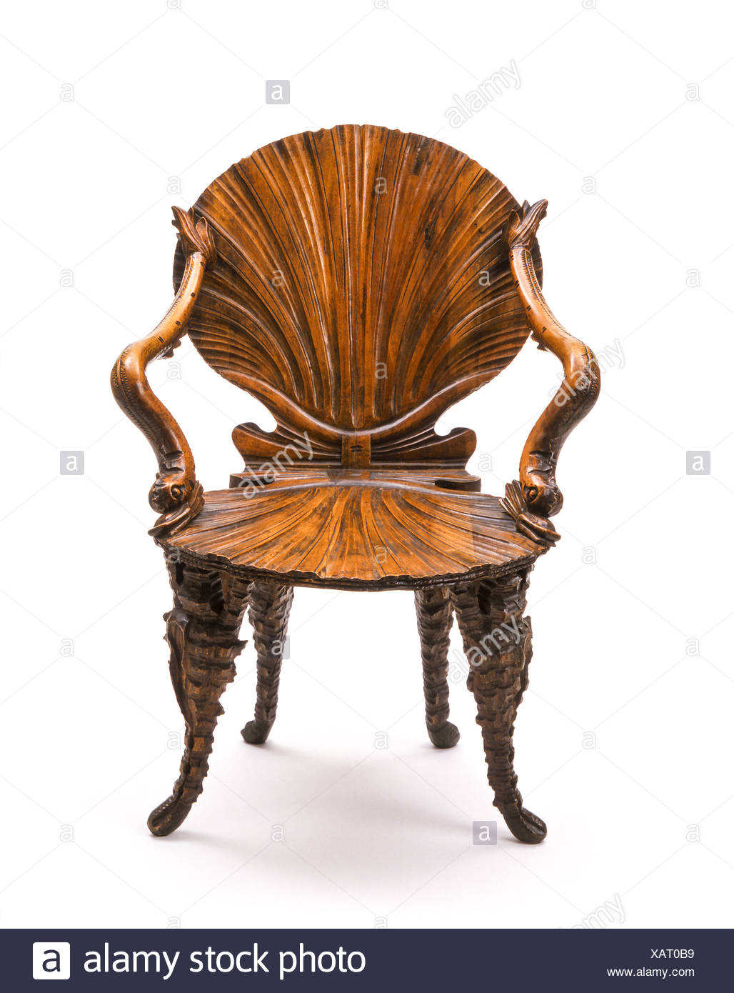 Alter Antiker Stuhl Antiquitaten Antique Chair Old Chair Antique Antiques Ancient Furniture Nobody Seat Rarity Stock Photo Alamy