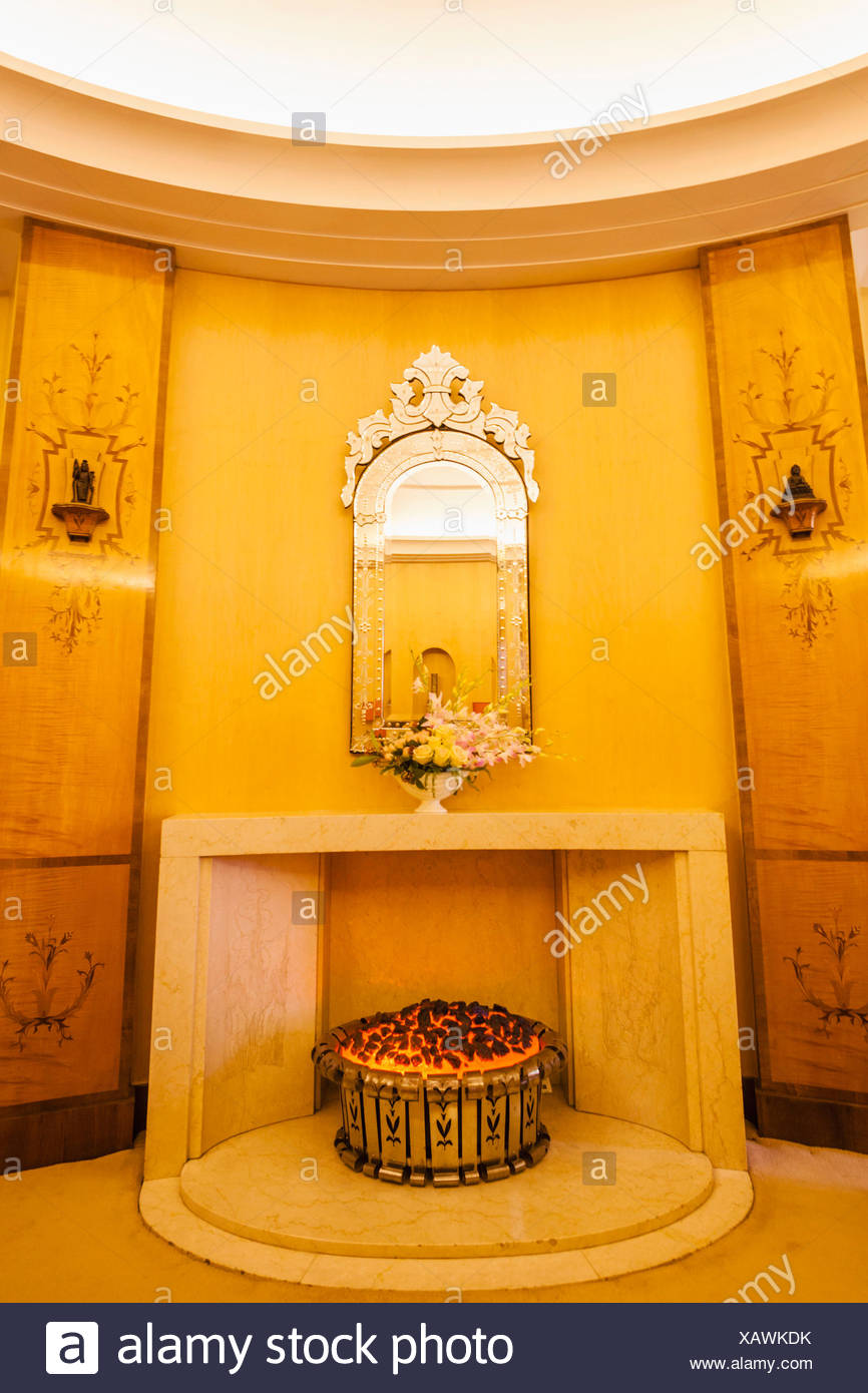 Deco Fireplace Stock Photos Deco Fireplace Stock Images Alamy