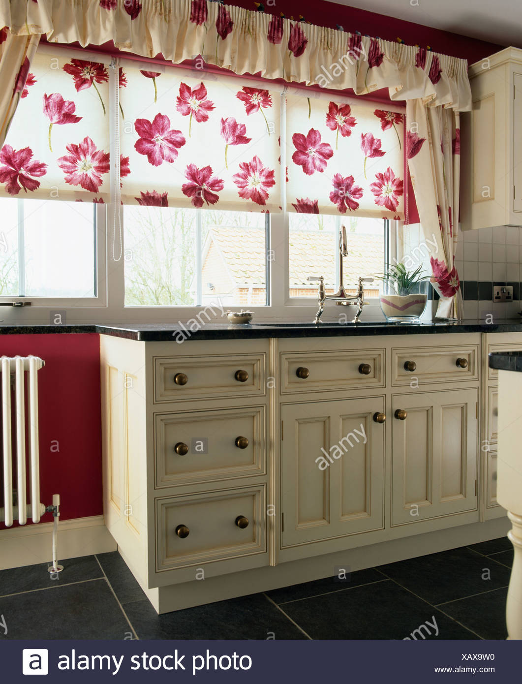 Red White Floral Blind On Window In Traditional Country Kitchen