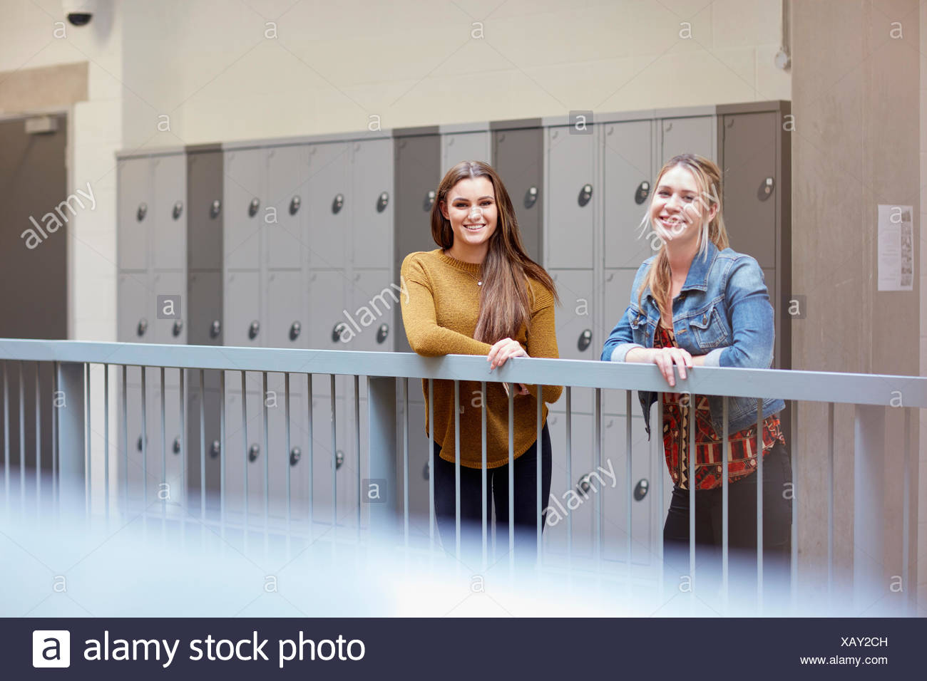 Girl Girl Massage Sex College Girl Locker Room
