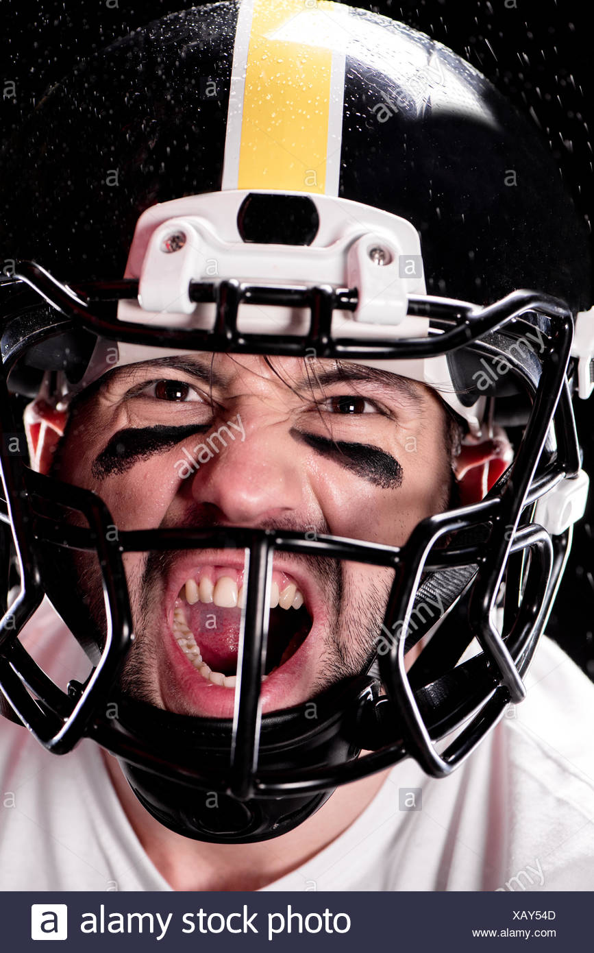 Close Up View Of Angry Man American Football Player In Helmet Looking At Camera Stock Photo Alamy Close Up View Of Angry Man American Football Player In Helmet Looking At Camera Stock Photo Alamy
