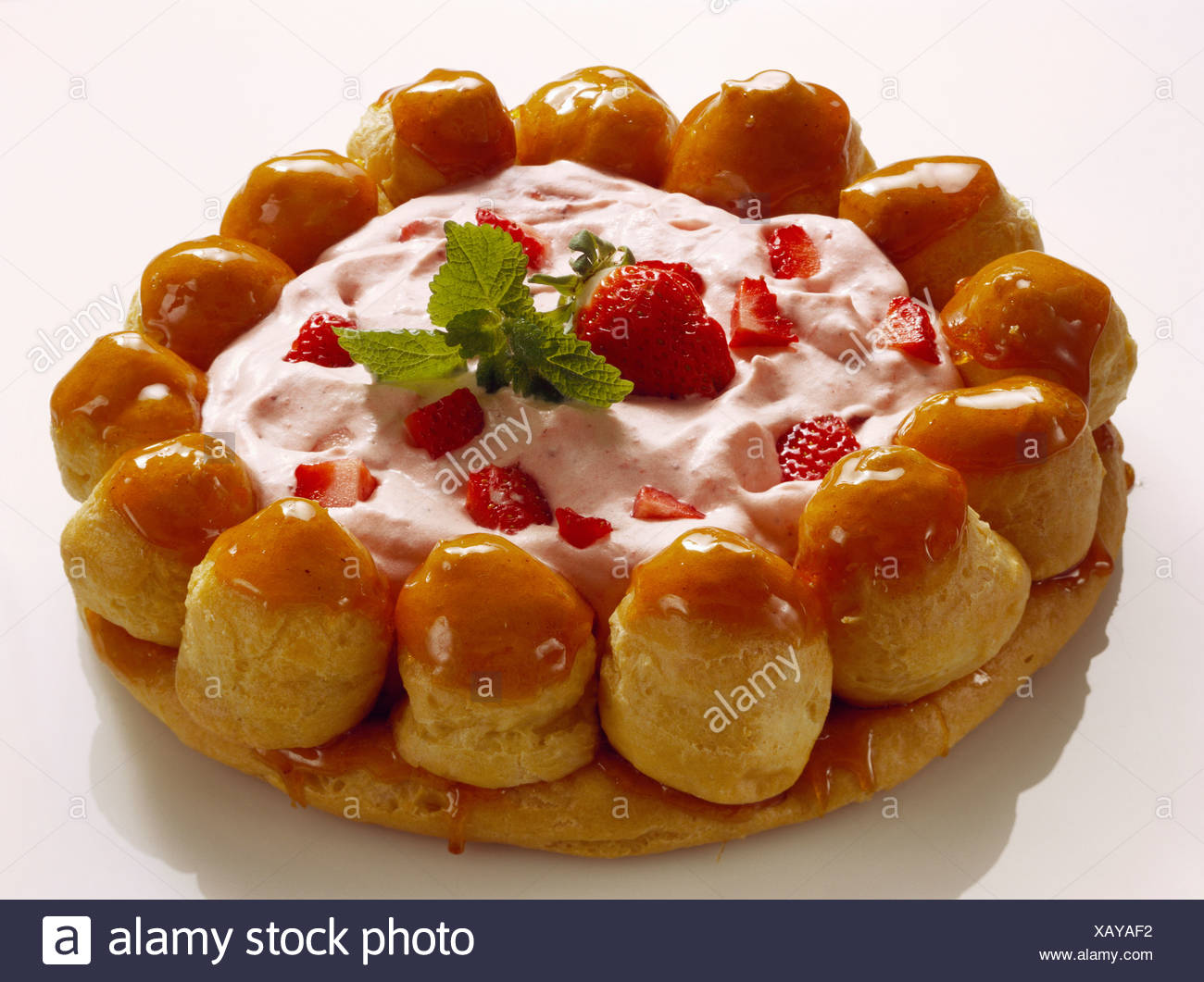 Strawberry Gateau Choux Pastry High Resolution Stock Photography And Images Alamy