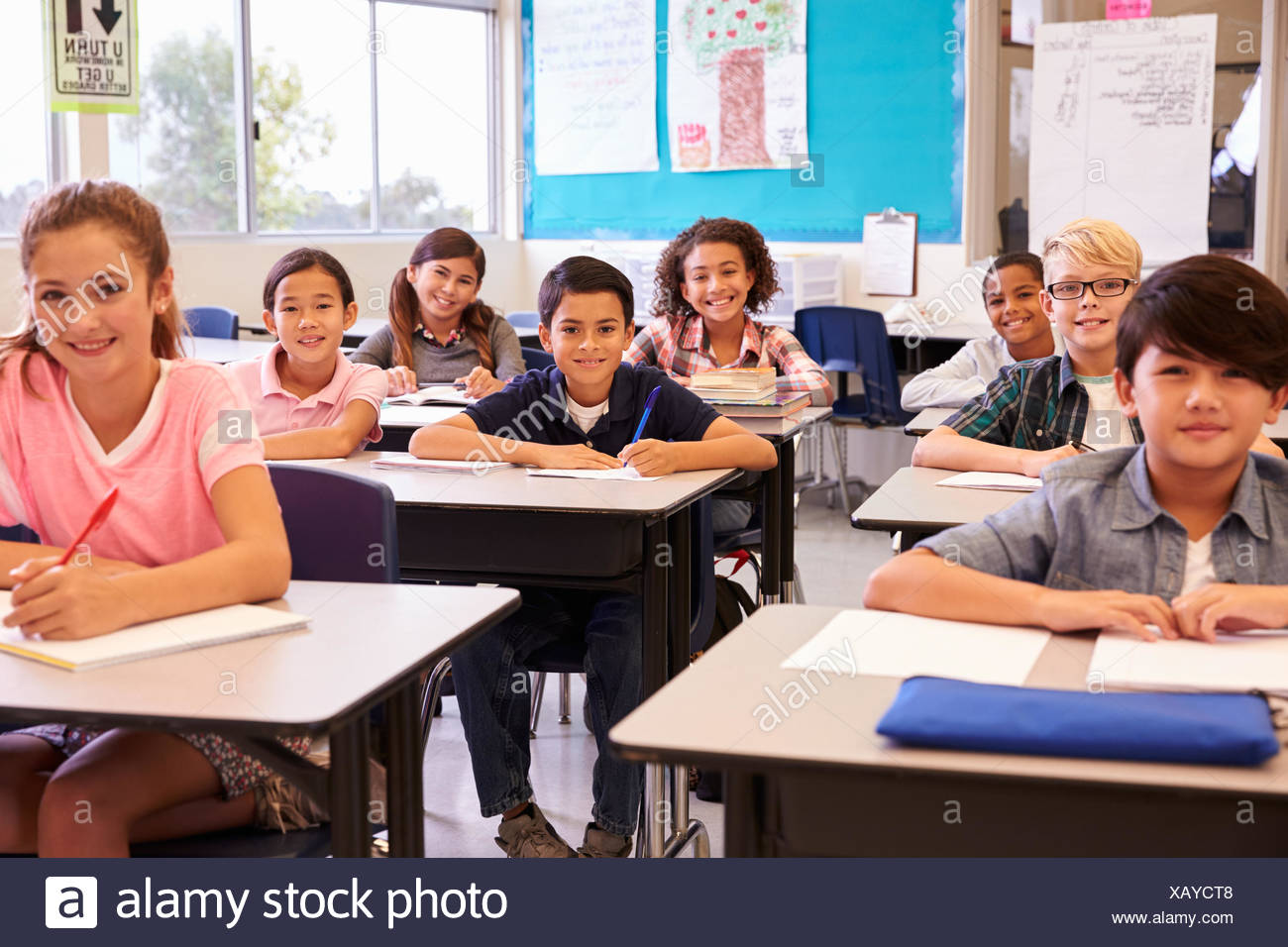 kids classroom desk