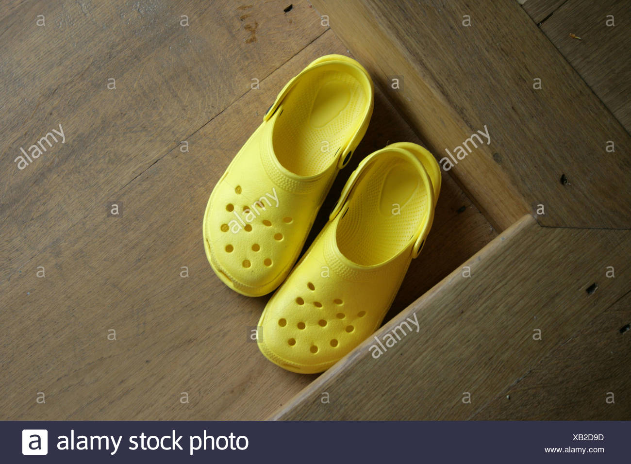 wooden crocs shoes