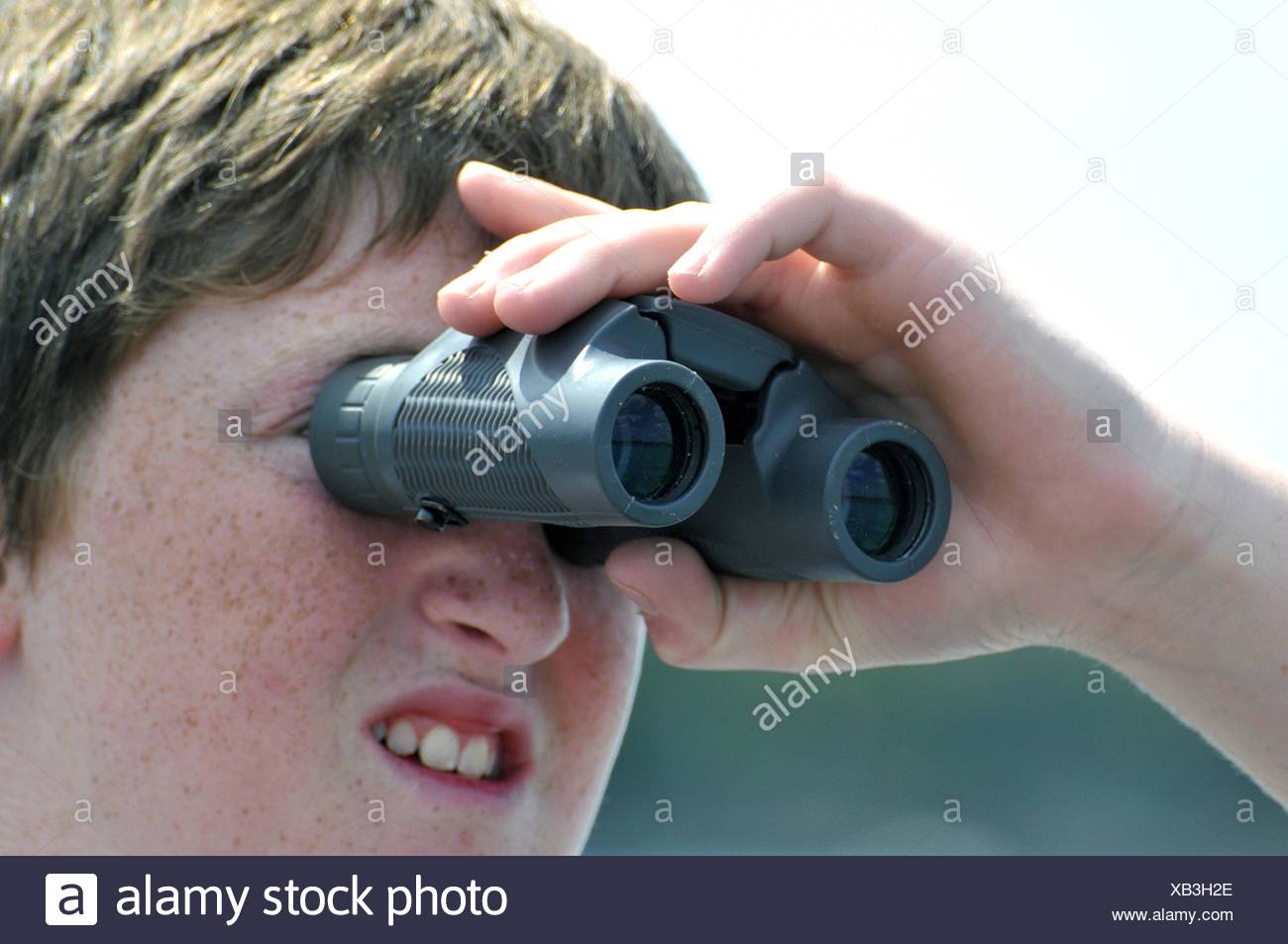 see through binoculars