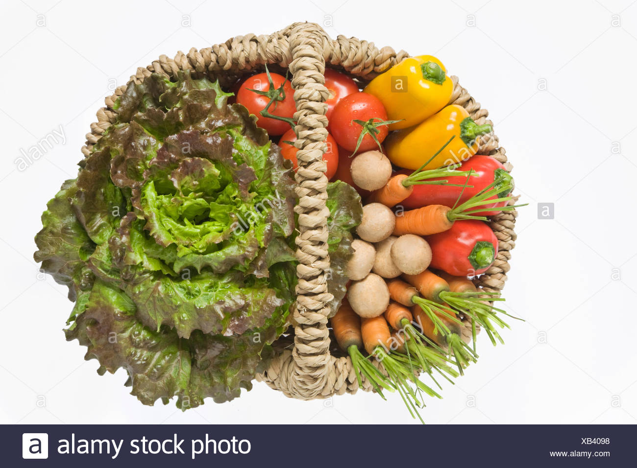 Vegetable Basket Cut Out Stock Photos & Vegetable Basket Cut Out Stock