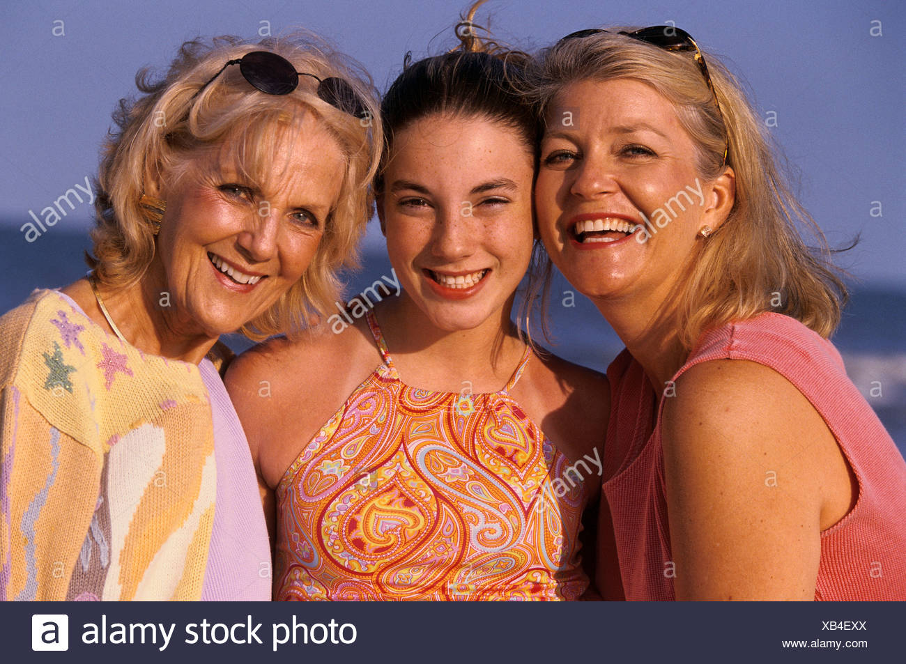 Grandma mother and daughter nude — pic 6