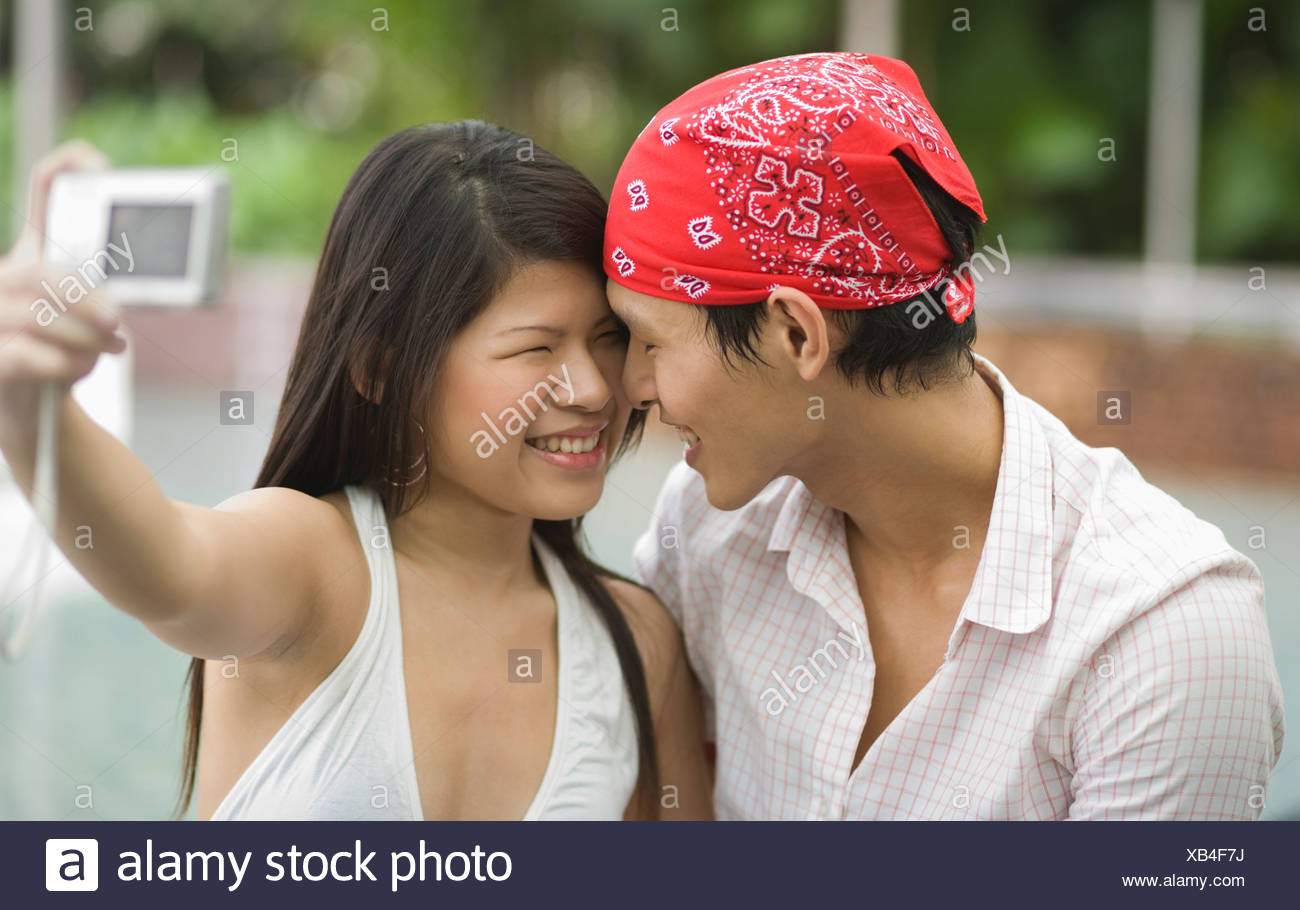 couple dating singapore