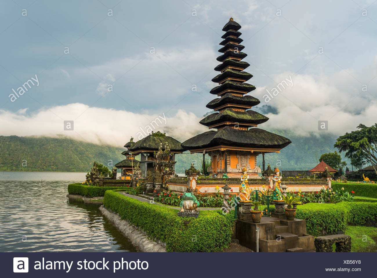 Pura Ulun Danu Buyan High Resolution Stock Photography And Images Alamy