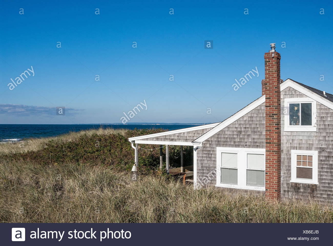 Rustic Oceanfront Cottage Cape Cod Massachusetts Usa Stock