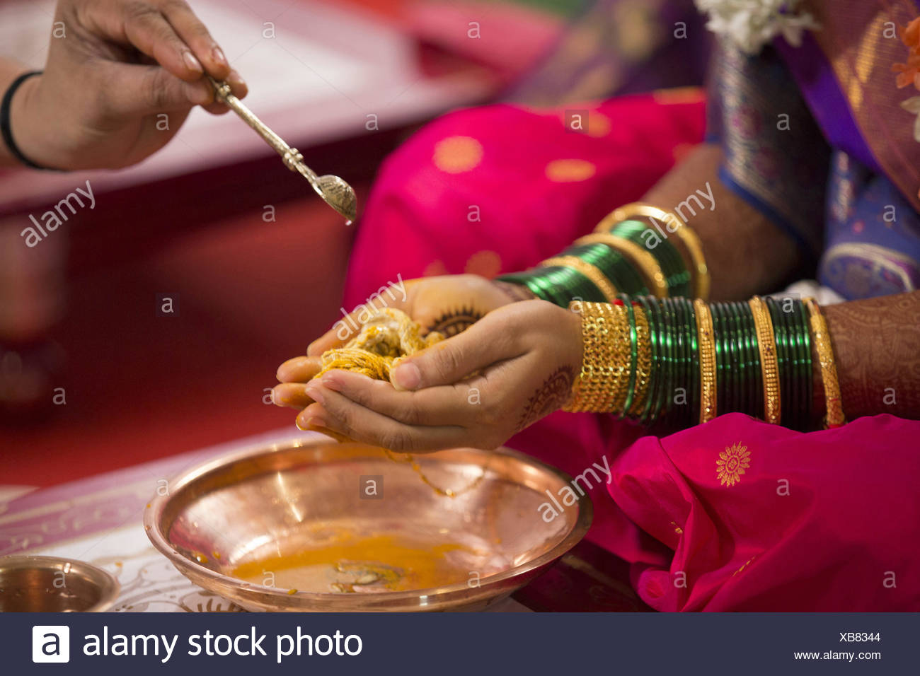Hindu Thread Ceremony High Resolution Stock Photography and Images Alamy
