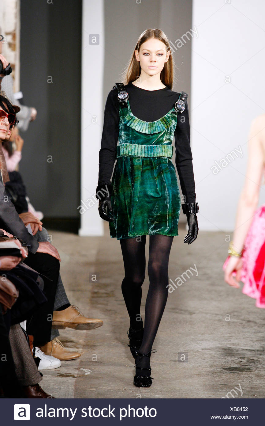christopher kane velvet dress