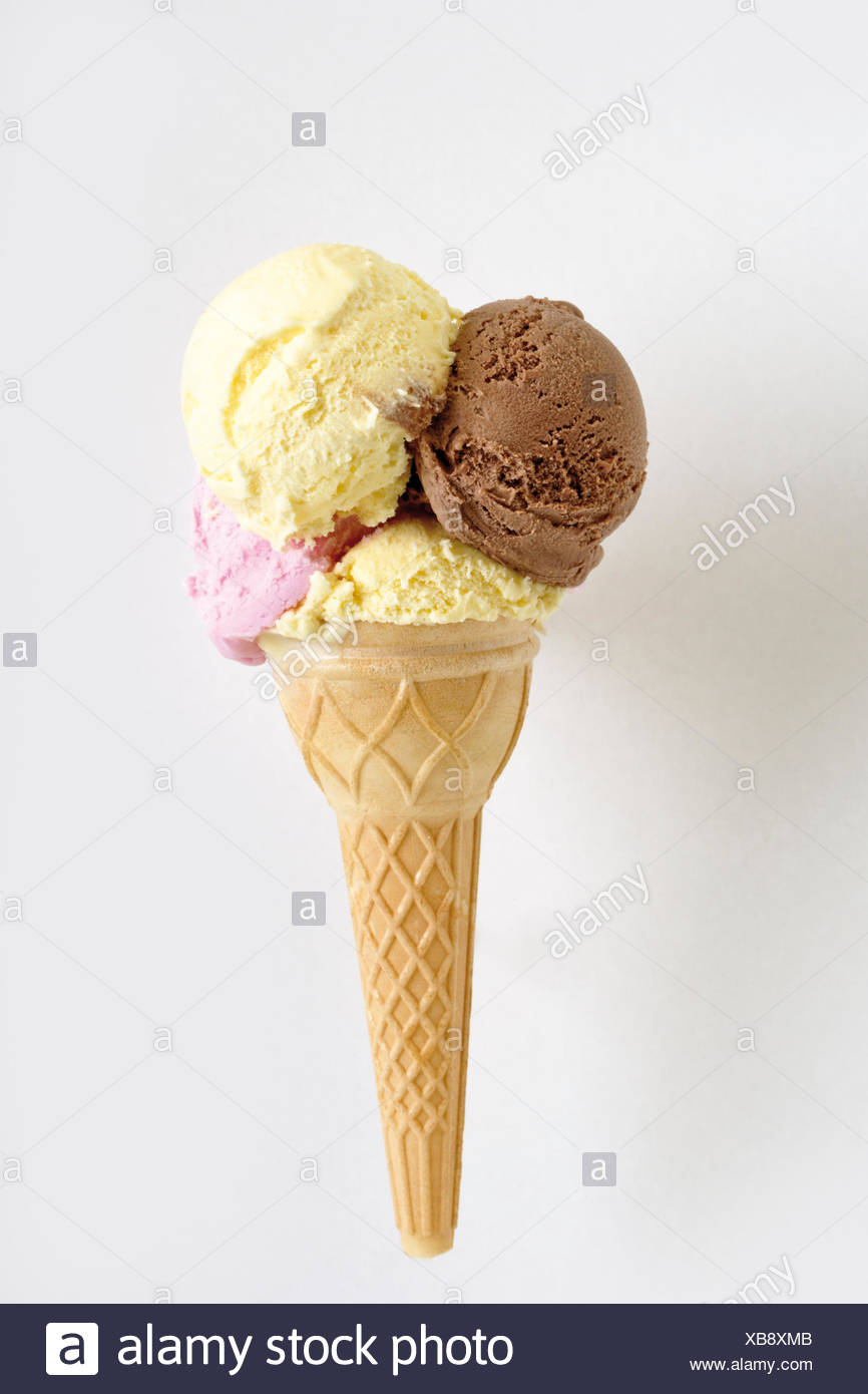 Chocolate And Vanilla Ice Cream Cones Stock Photos & Chocolate And