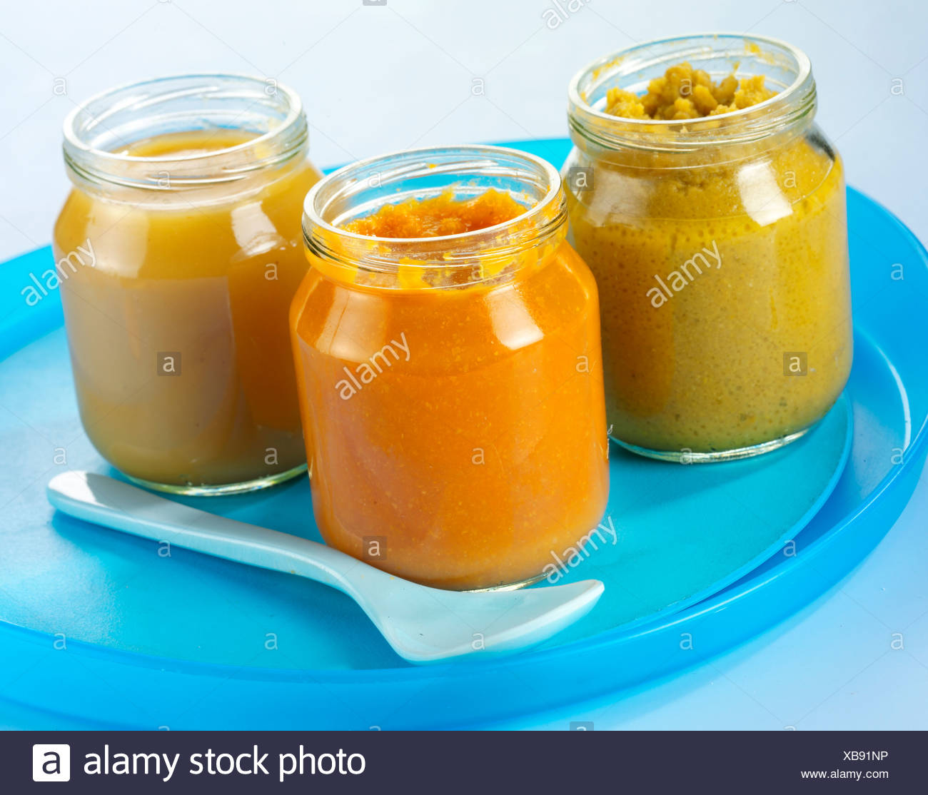 Download Baby Food Jars High Resolution Stock Photography And Images Alamy Yellowimages Mockups