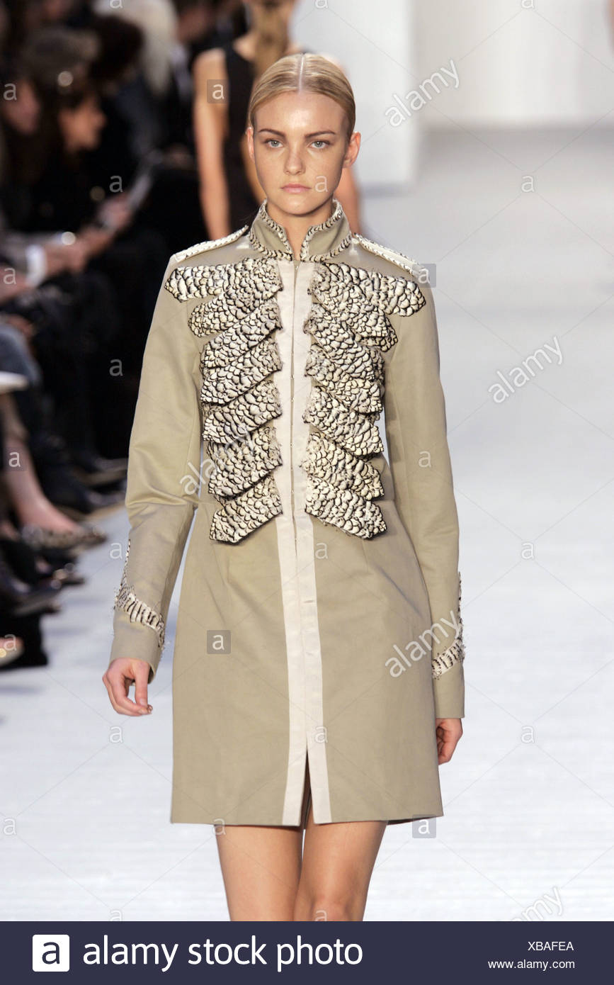 480 Koleksi Model Jaket Inspired Gratis Terbaru