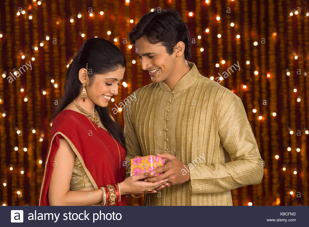 diwali padwa gift for wife