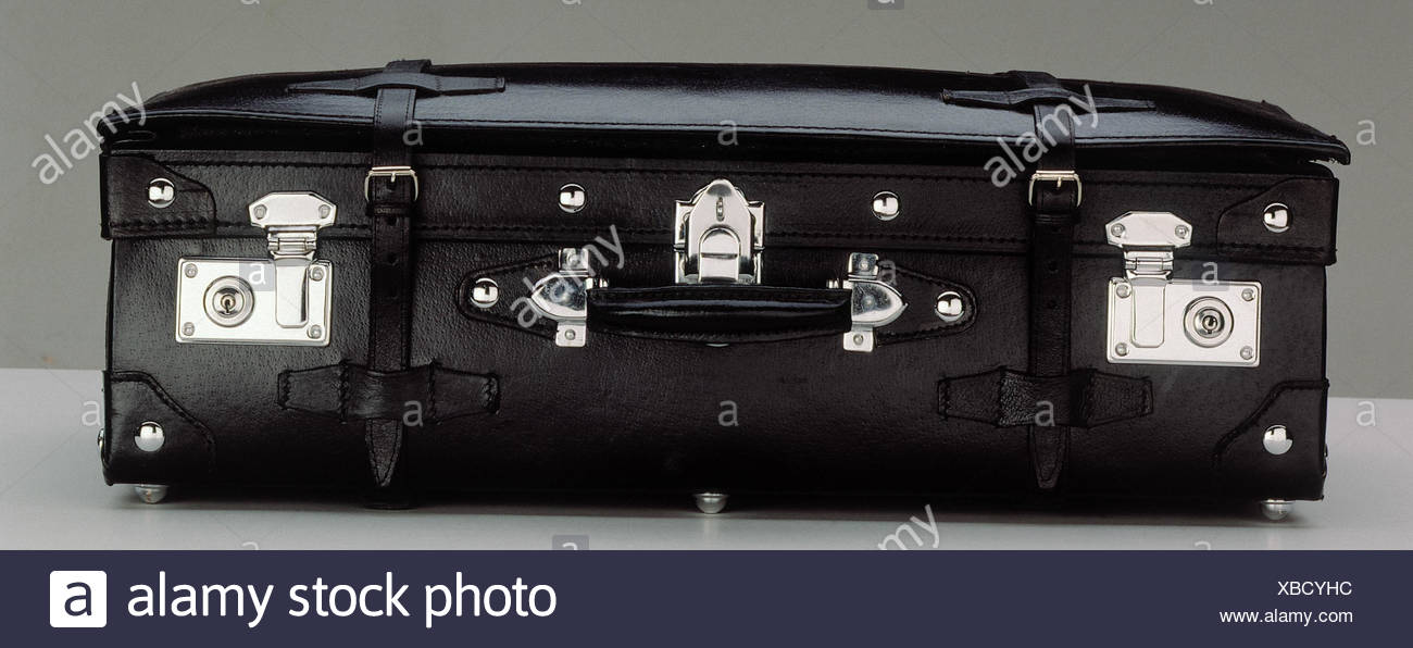 lockable luggage