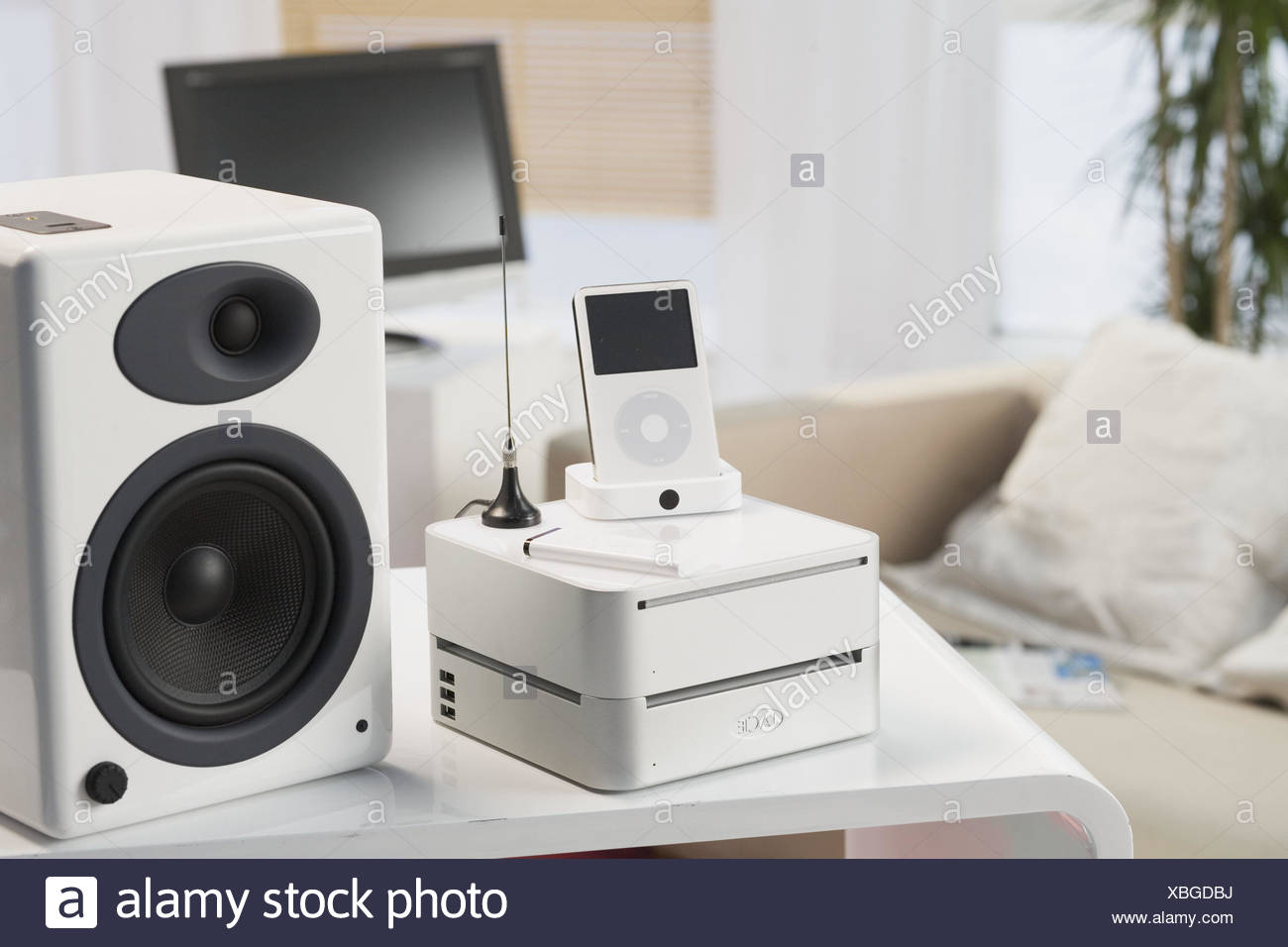 mac mini external speakers
