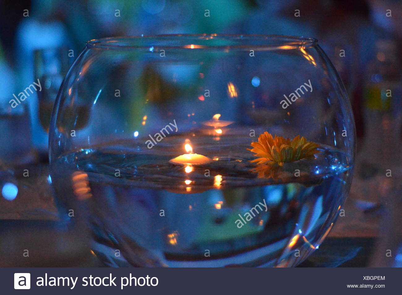 Floating Candle High Resolution Stock Photography and Images Alamy