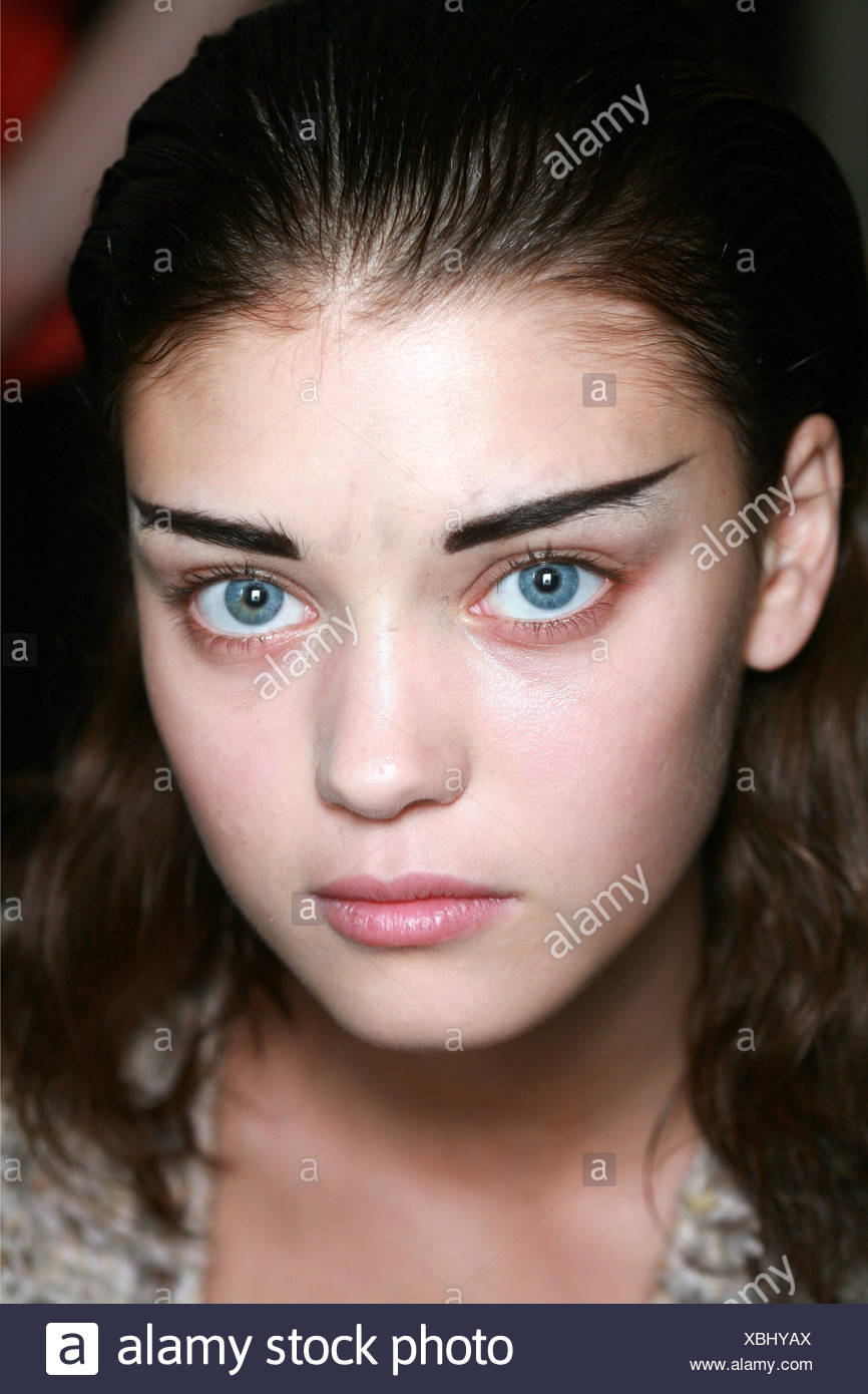 Roksanda Ilincic Backstage London Ready To Wear Spring Summer