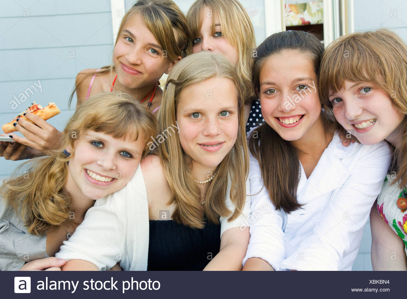 Teenage girls or teenaged girls — img 13