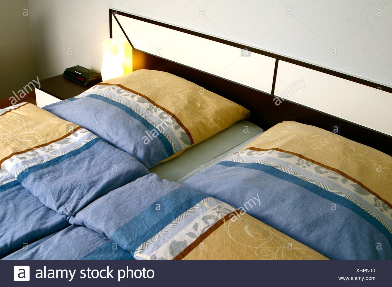 Feather Bed High Resolution Stock Photography and Images Alamy