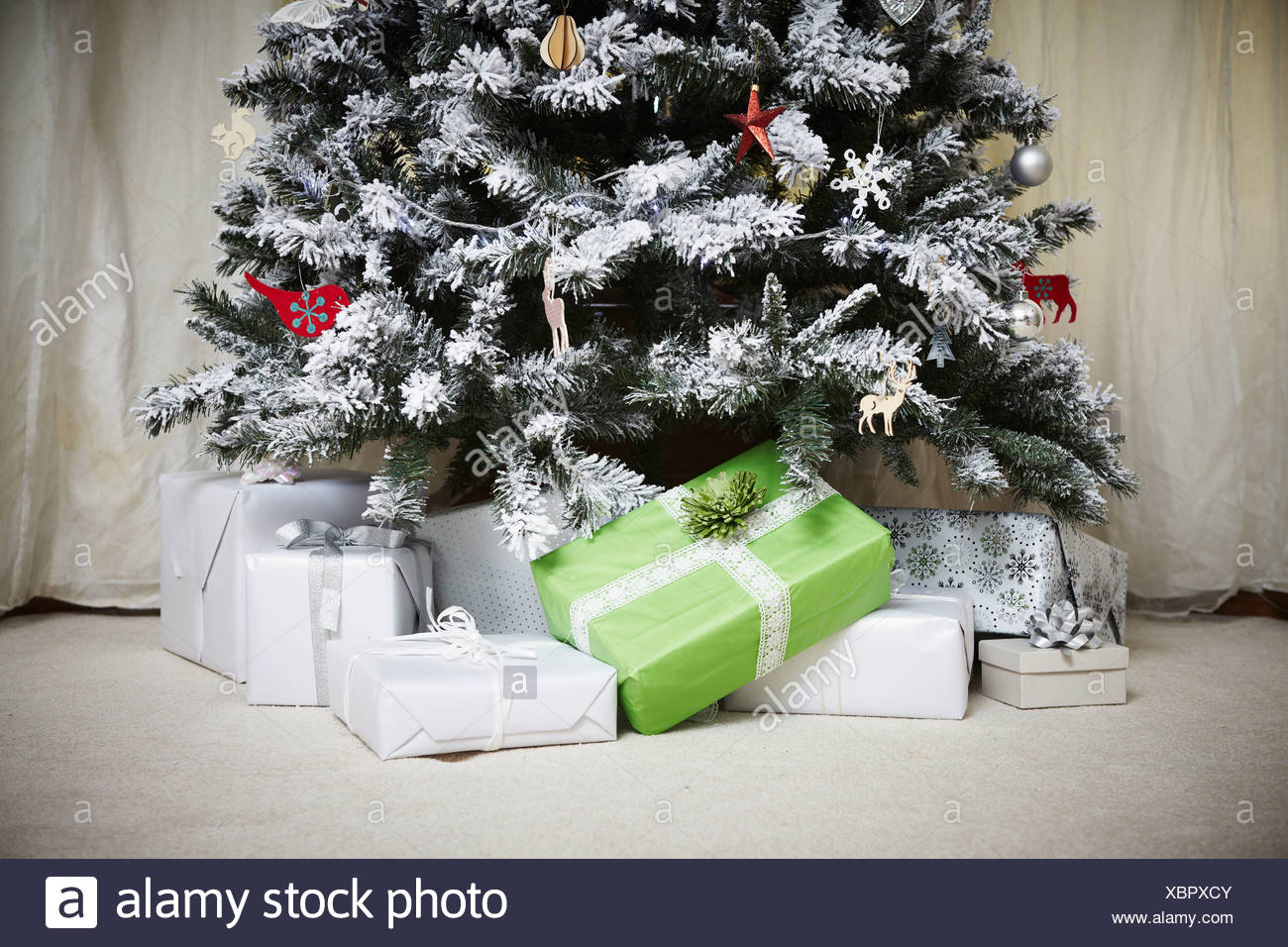 Decorated Christmas Tree High Resolution Stock Photography and Images - Alamy