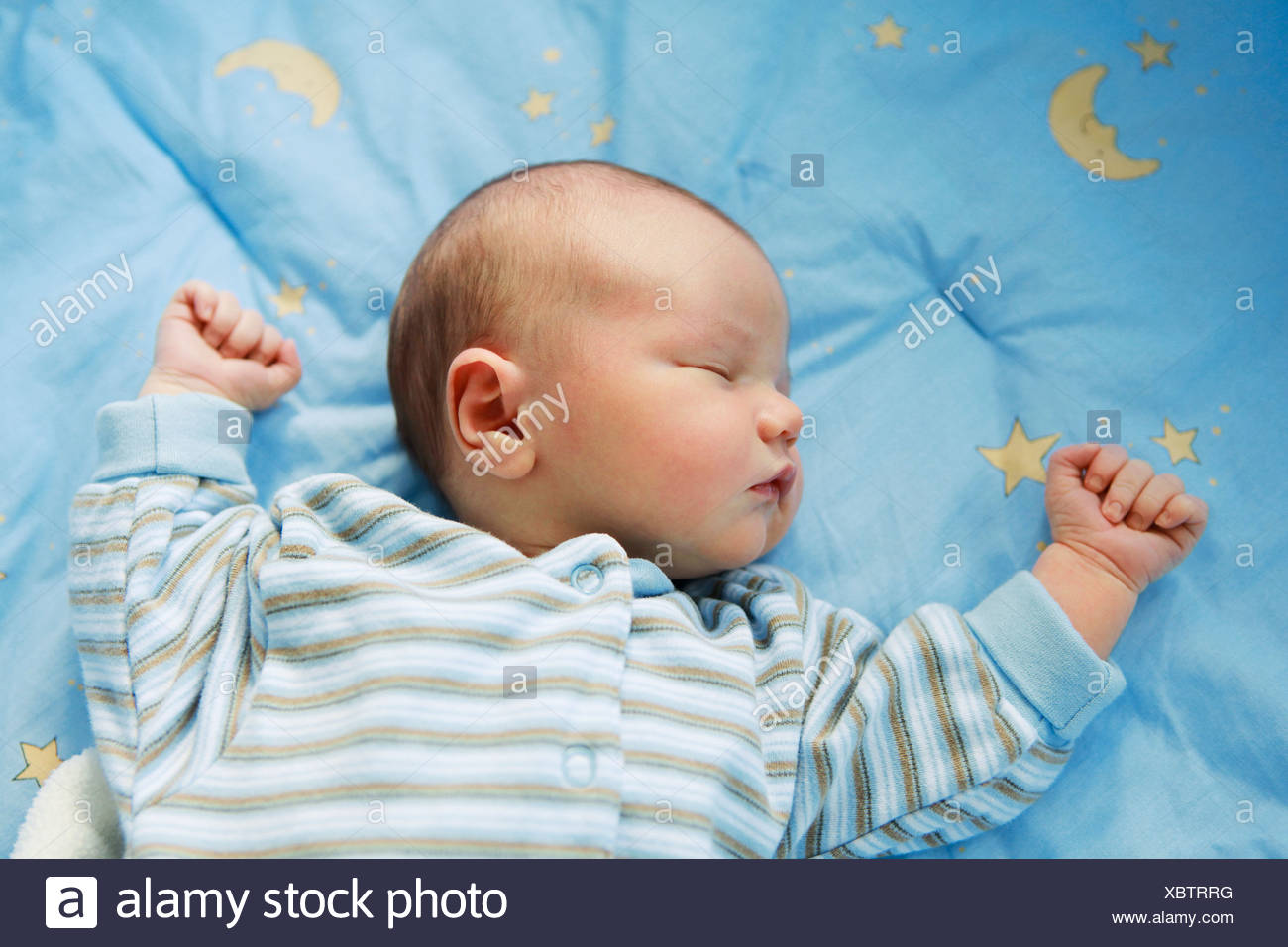 baby sleeping comforter