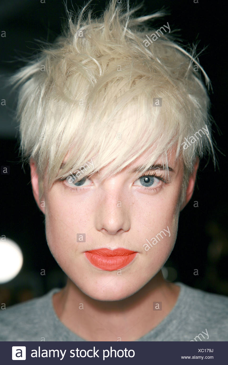 Agyness Deyn Stock Photos Agyness Deyn Stock Images Page 3 Alamy