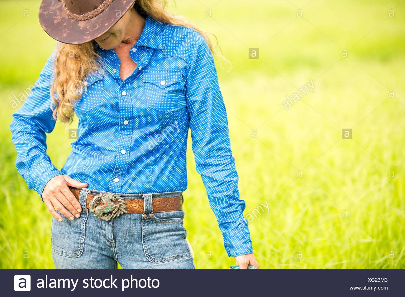 older women in jeans