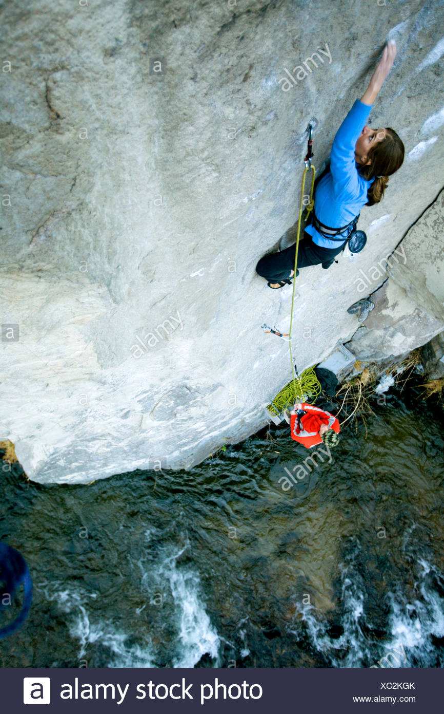 Climbing Belaying Stock Photos & Climbing Belaying Stock Images Alamy