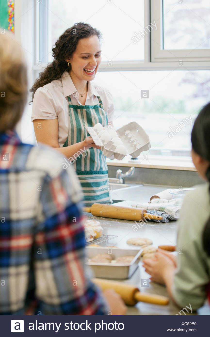 Home Economics Class Stock Photos & Home Economics Class Stock Images Alamy