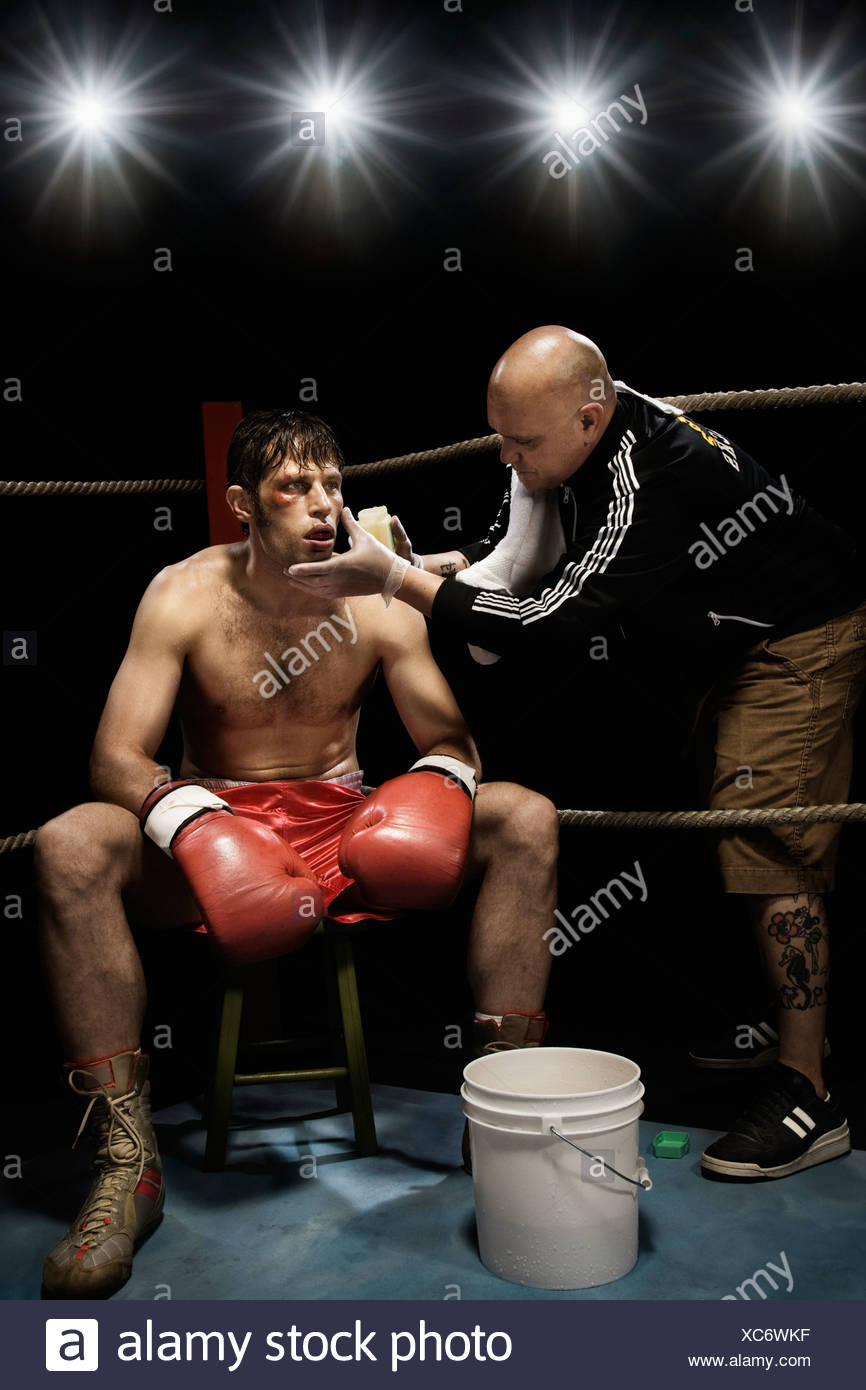 Boxer Match Two High Resolution Stock Photography and Images Alamy