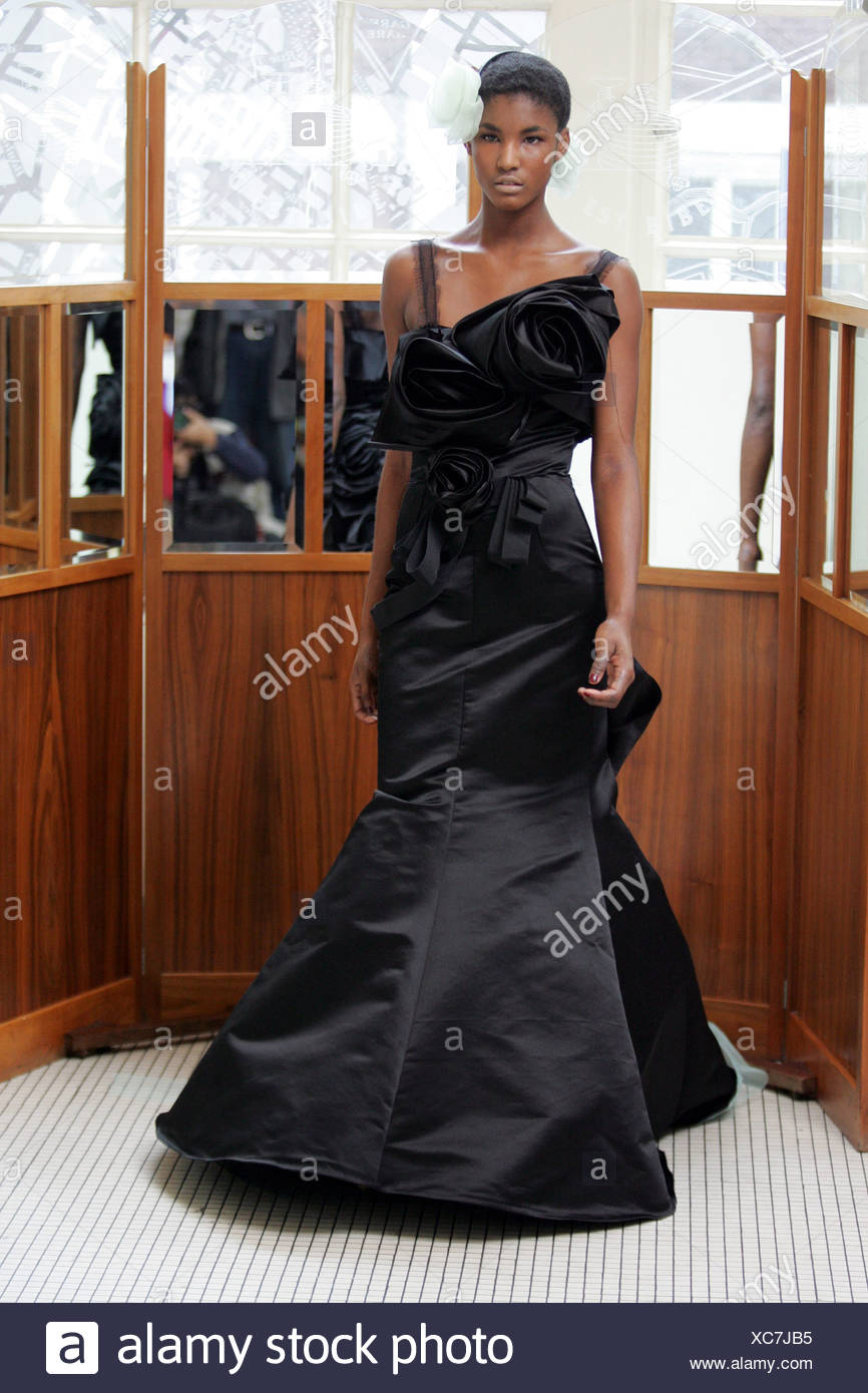 ready to wear evening gowns