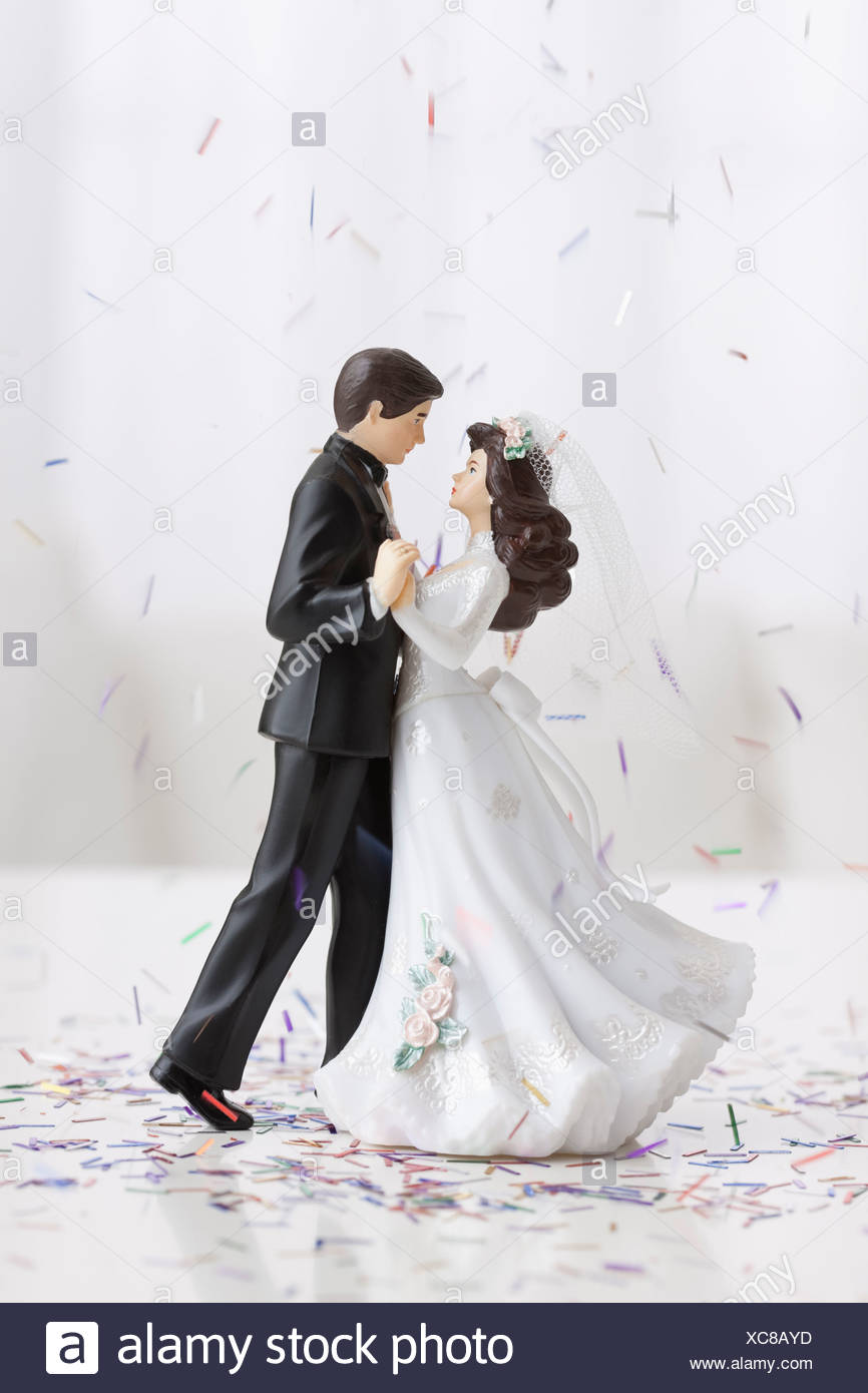 Wedding Confetti Falling Stock Photos Wedding Confetti Falling