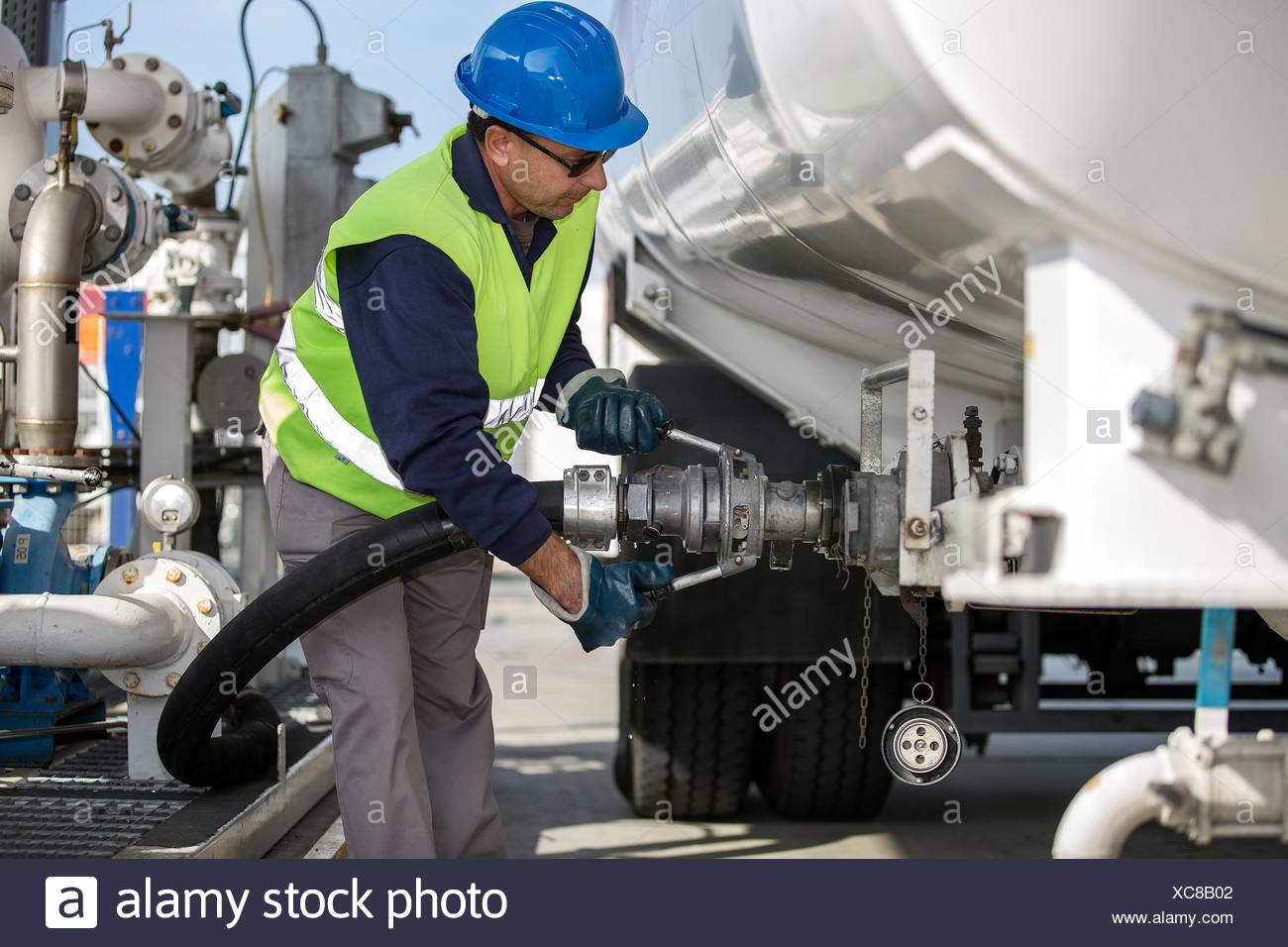 Fuel Depot Stock Photos & Fuel Depot Stock Images Alamy
