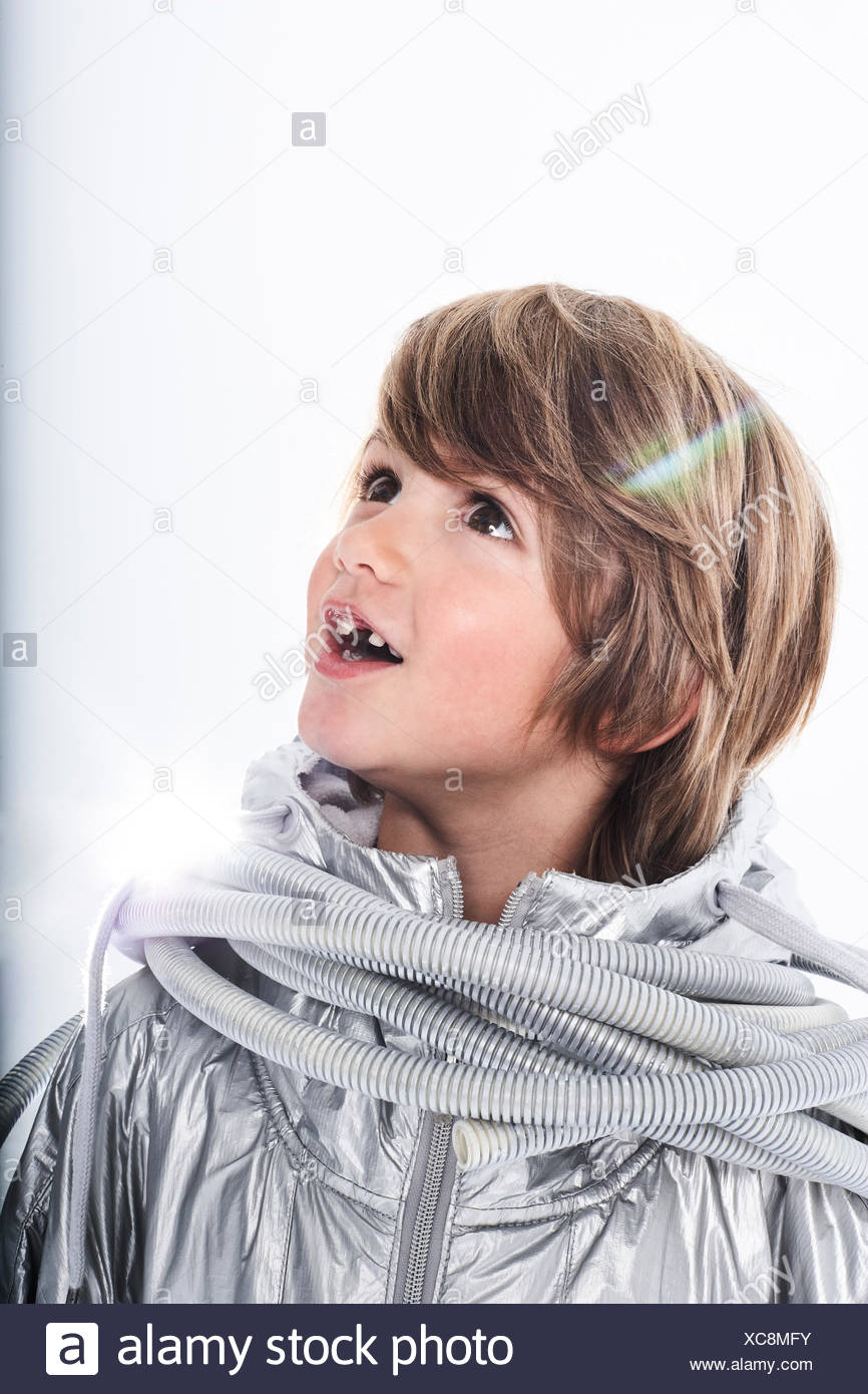 Blond Boy Tube
