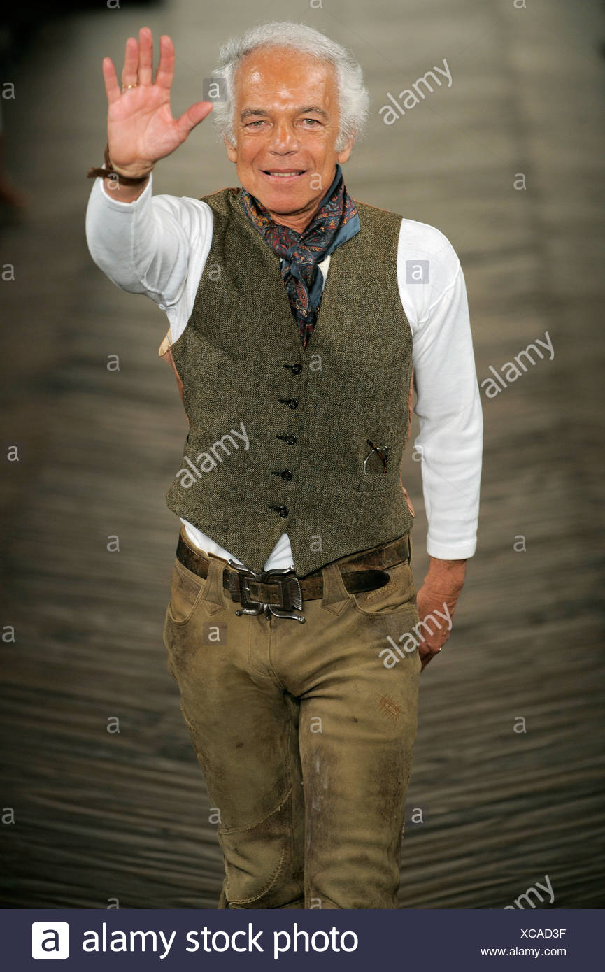 Ralph Lauren New York Ready to Wear Autumn Winter Fashion designer Ralph  Lauren wearing a dark green vest over a white top blue Stock Photo - Alamy