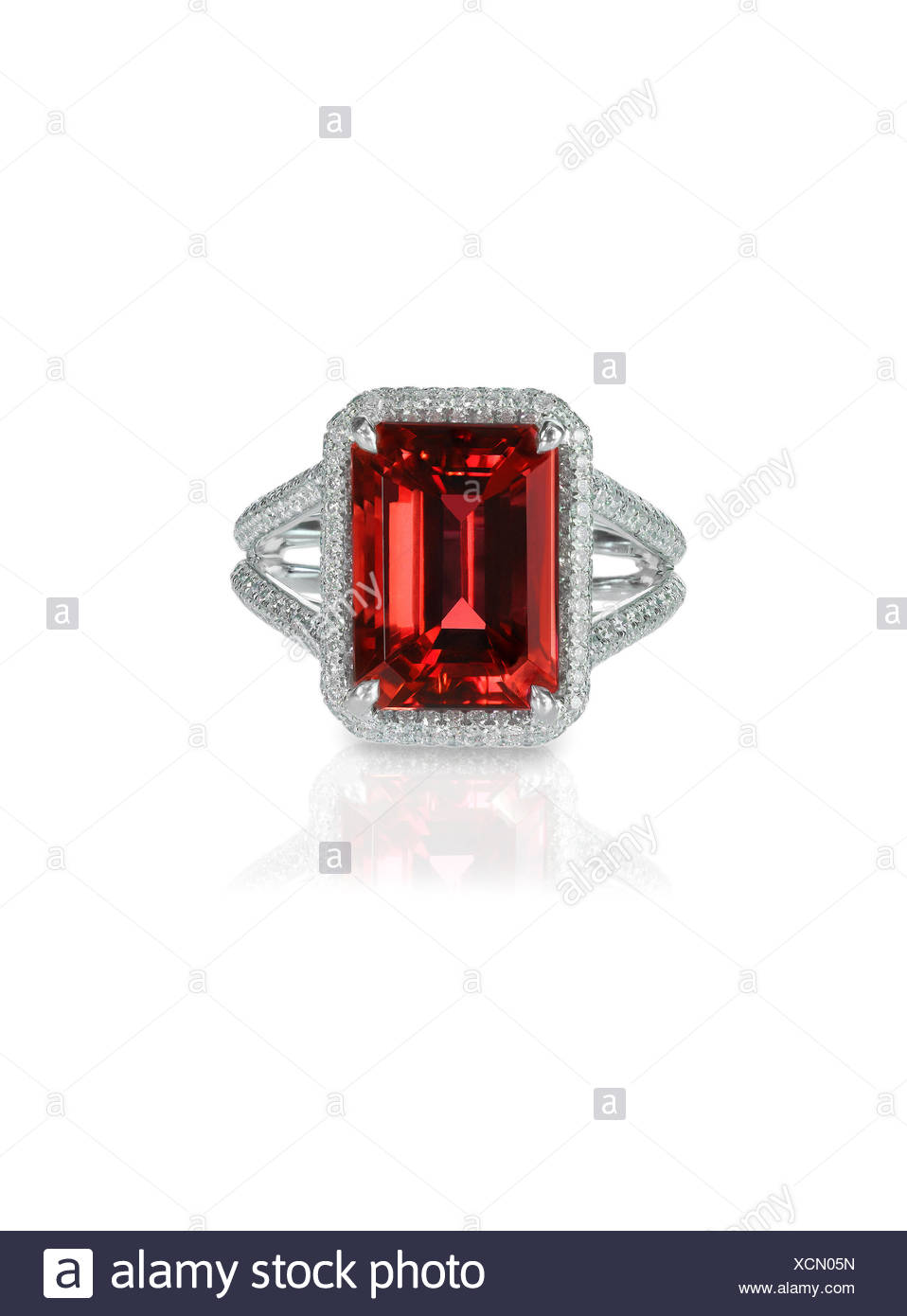 red stone gold ring designs