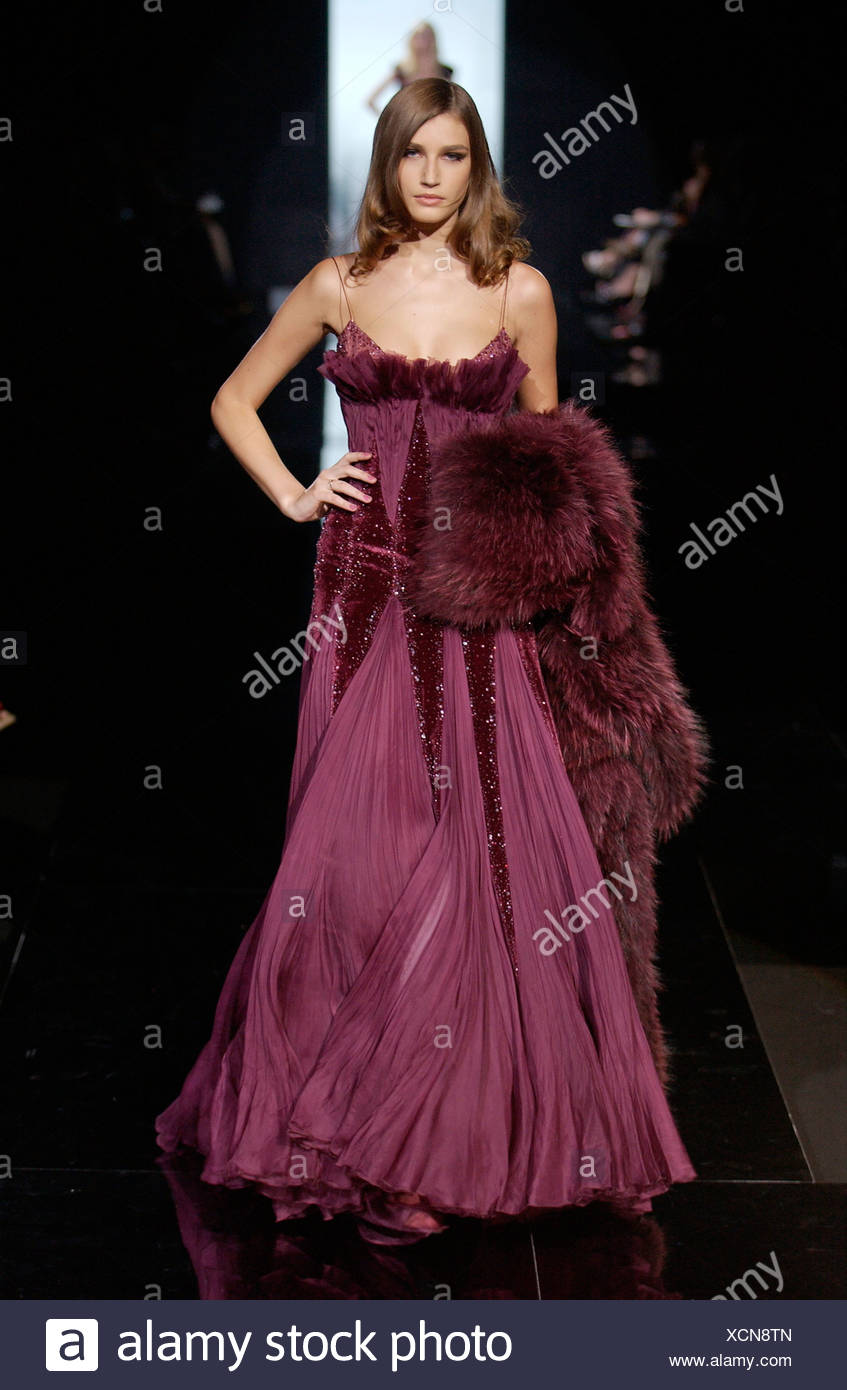 elie saab burgundy dress