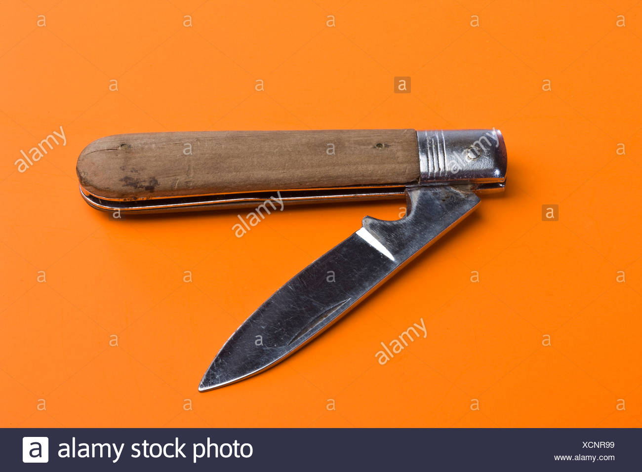Folding Knife High Resolution Stock Photography and Images Alamy