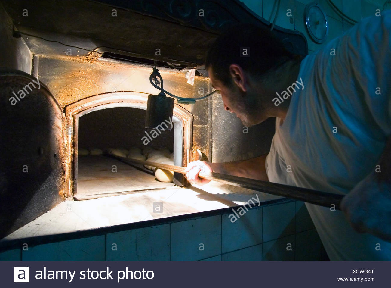 Bread Oven Fire High Resolution Stock Photography and Images Alamy