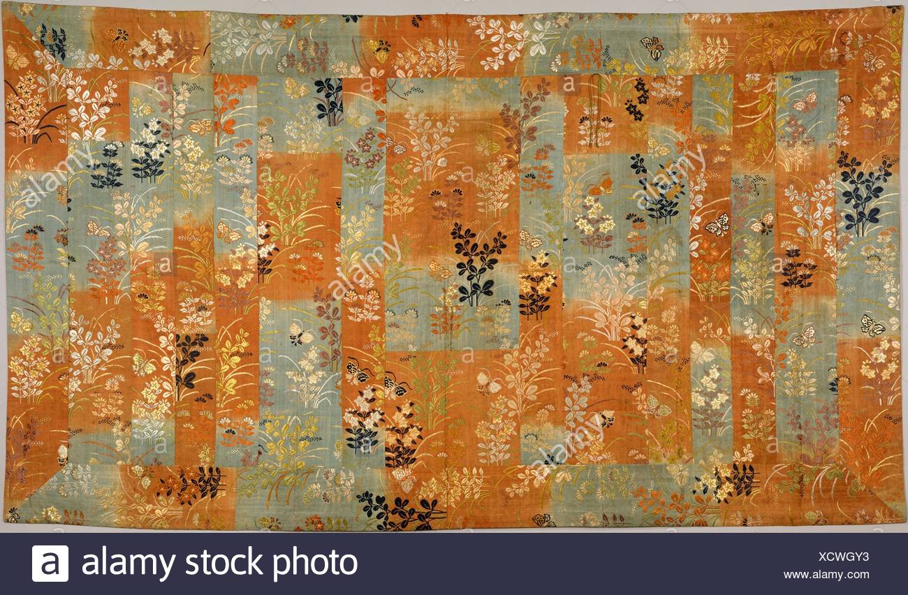 Eœ Aeµ E Ae µc E E Ae Ae A C E ˆe ÿ Buddhist Vestment Kesa Made From A Noh Costume Karaori With Autumn Grasses And Butterflies Period Edo Stock Photo Alamy